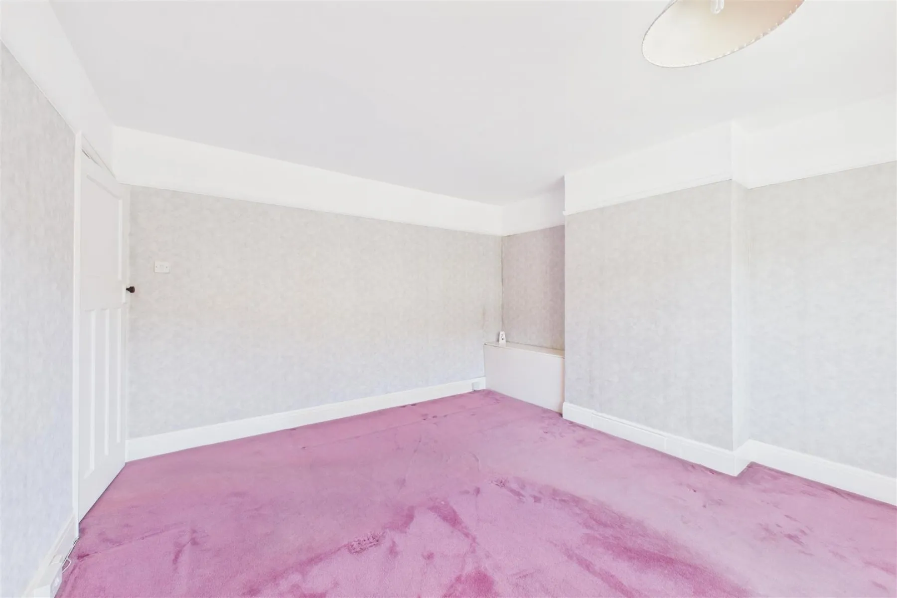 SEMI FOR BASIC UPDATING | COOMBE DINGLE, 3 bedroom, House - Semi-Detached - 34210196