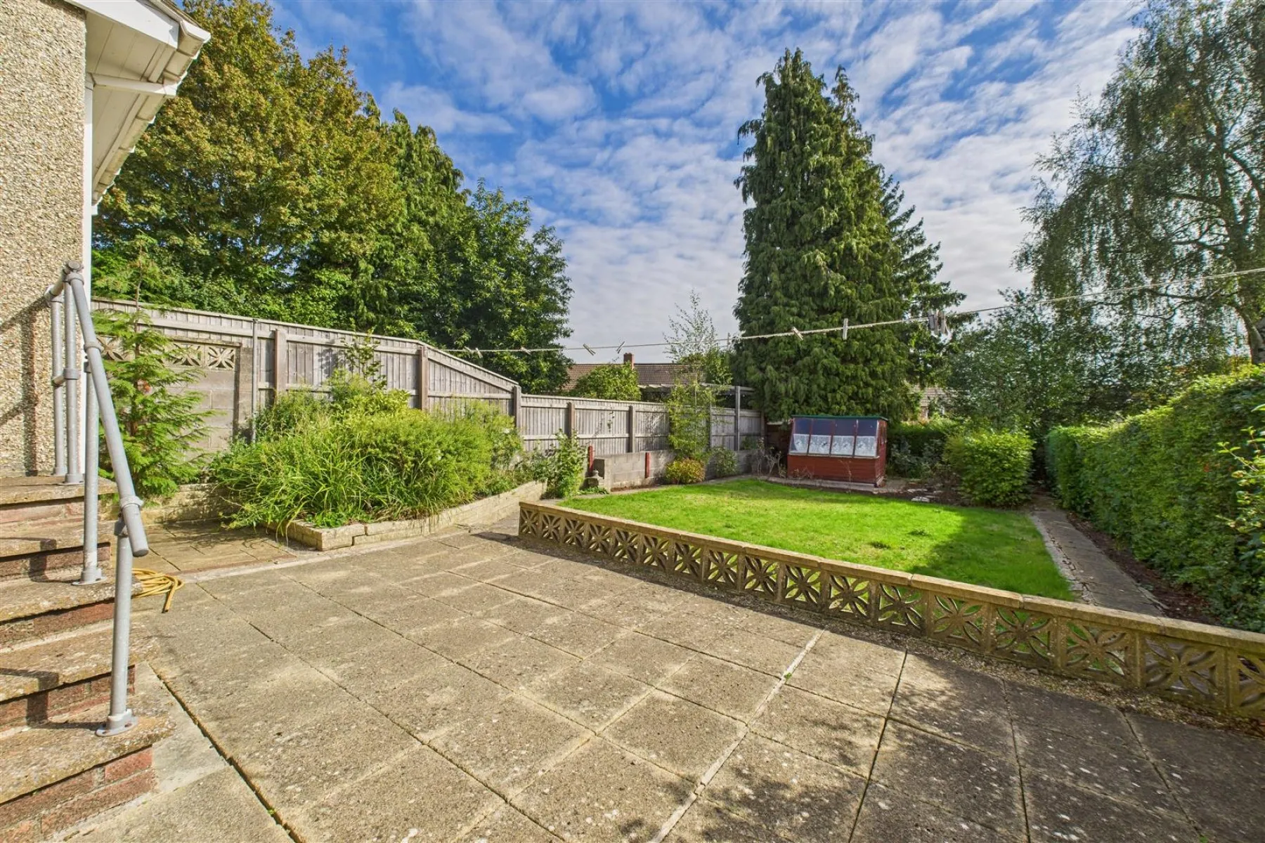 SEMI FOR BASIC UPDATING | COOMBE DINGLE, 3 bedroom, House - Semi-Detached - 34210196