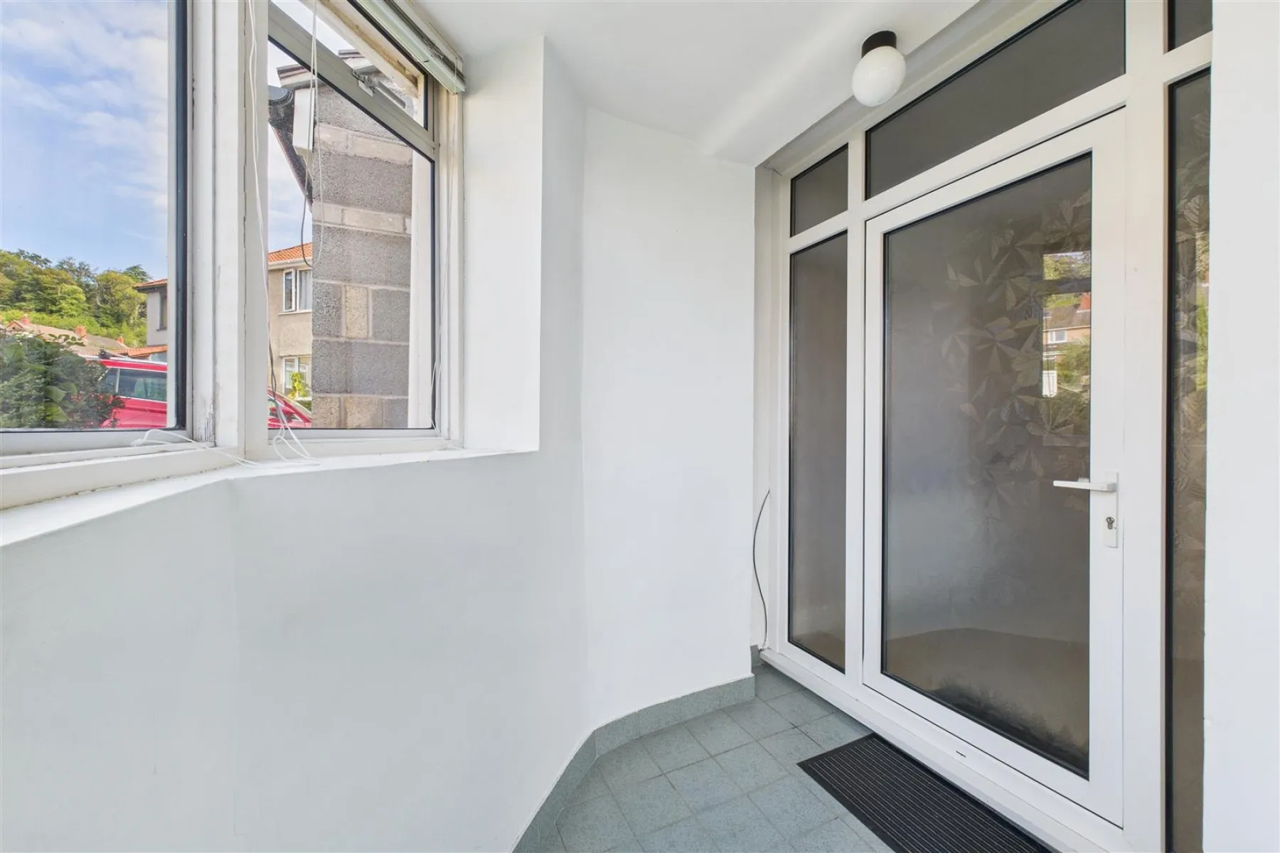 SEMI FOR BASIC UPDATING | COOMBE DINGLE, 3 bedroom, House - Semi-Detached - 34210196