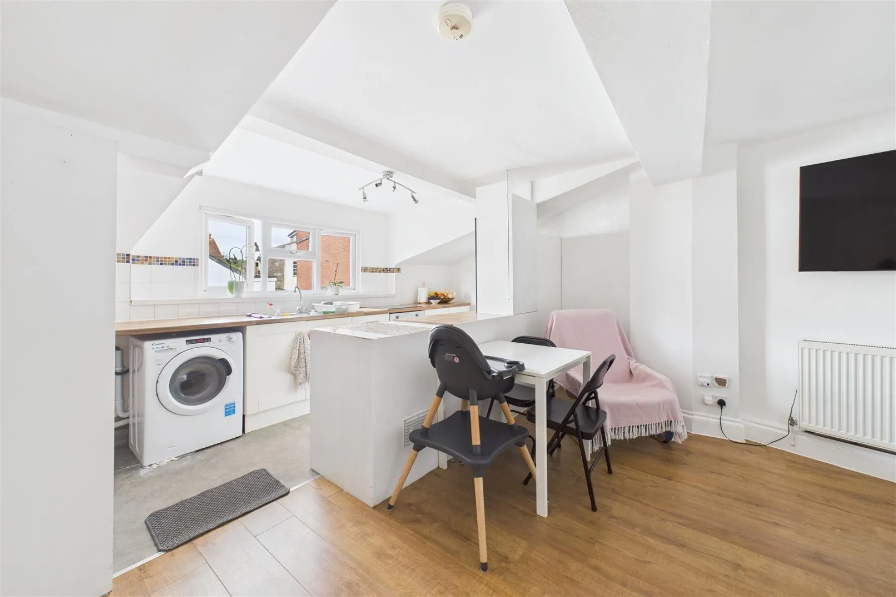 FLAT | REDUCED FOR AUCTION | HORFIELD, 1 bedroom, Flat - 34123345