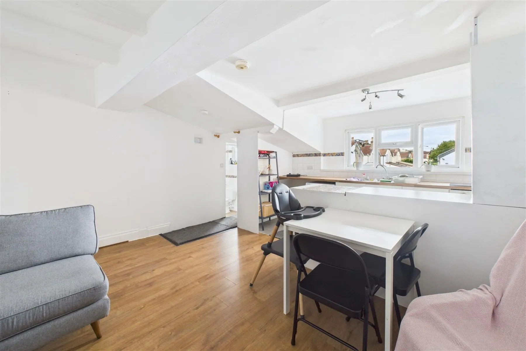 FLAT | REDUCED FOR AUCTION | HORFIELD, 1 bedroom, Flat - 34123345
