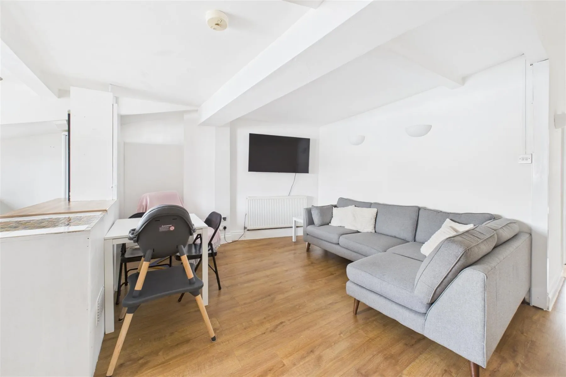 FLAT | REDUCED FOR AUCTION | HORFIELD, 1 bedroom, Flat - 34123345