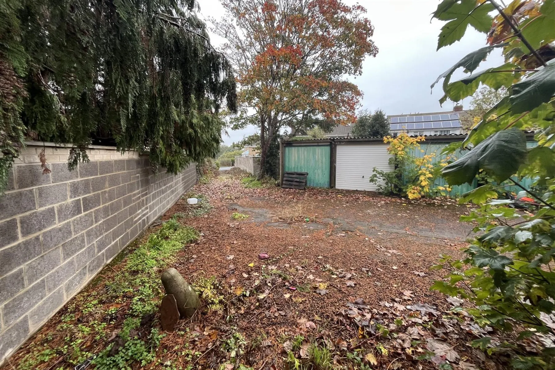 0.177 ACRES | 14 GARAGES | DOWNEND, Land - Building Plot - 34255954