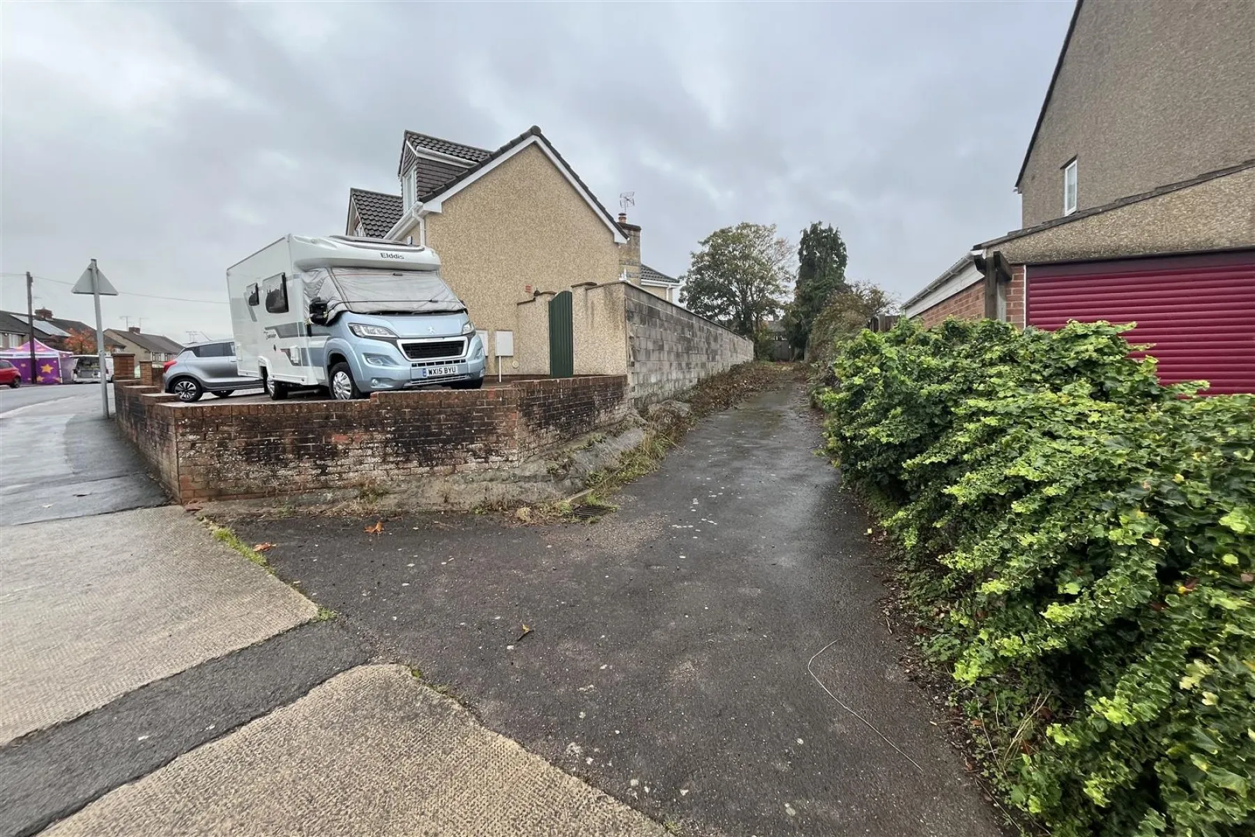 0.177 ACRES | 14 GARAGES | DOWNEND, Land - Building Plot - 34255954