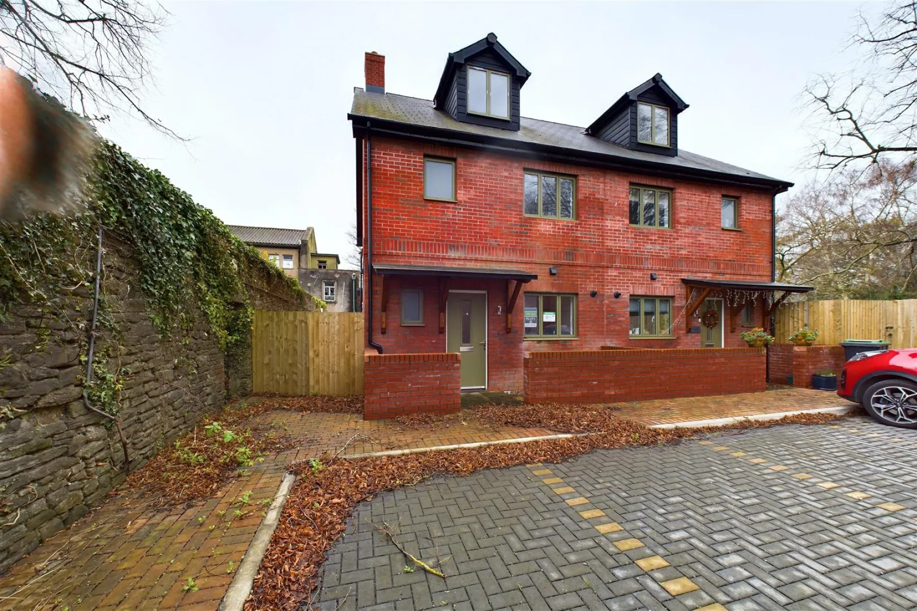 2 X NEW BUILD | CASH ONLY | NP7, 6 bedroom, House - 34246149