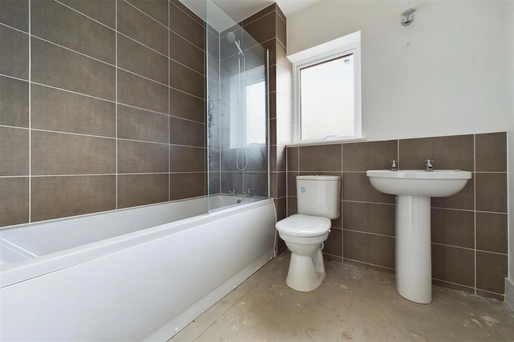 2 X NEW BUILD | CASH ONLY | NP7, 6 bedroom, House - 34246149