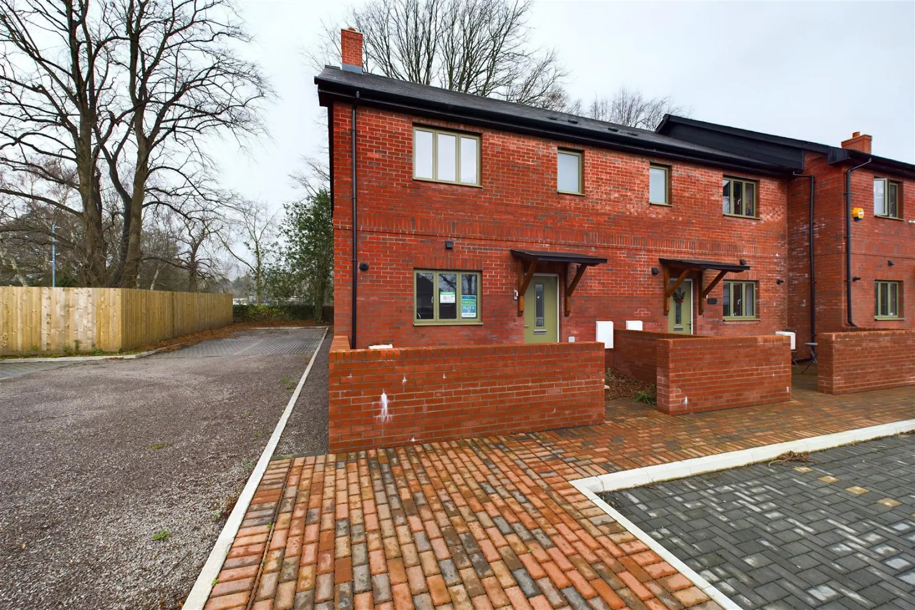 2 X NEW BUILD | CASH ONLY | NP7, 6 bedroom, House - 34246149