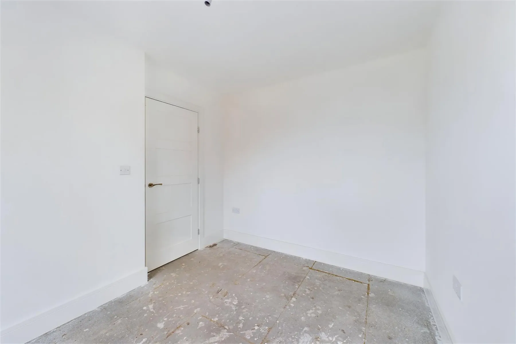 2 X NEW BUILD | CASH ONLY | NP7, 6 bedroom, House - 34246149