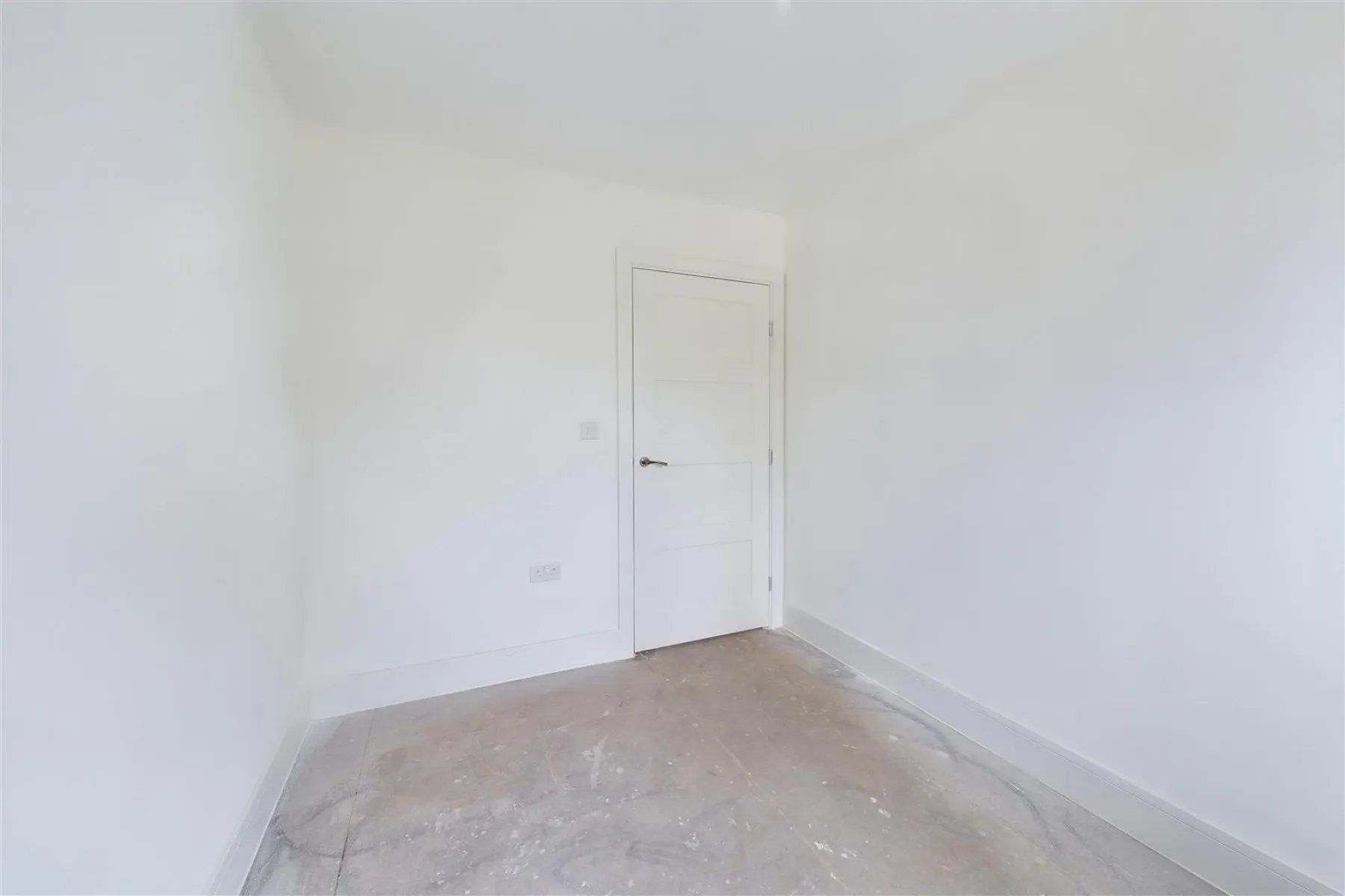 2 X NEW BUILD | CASH ONLY | NP7, 6 bedroom, House - 34246149