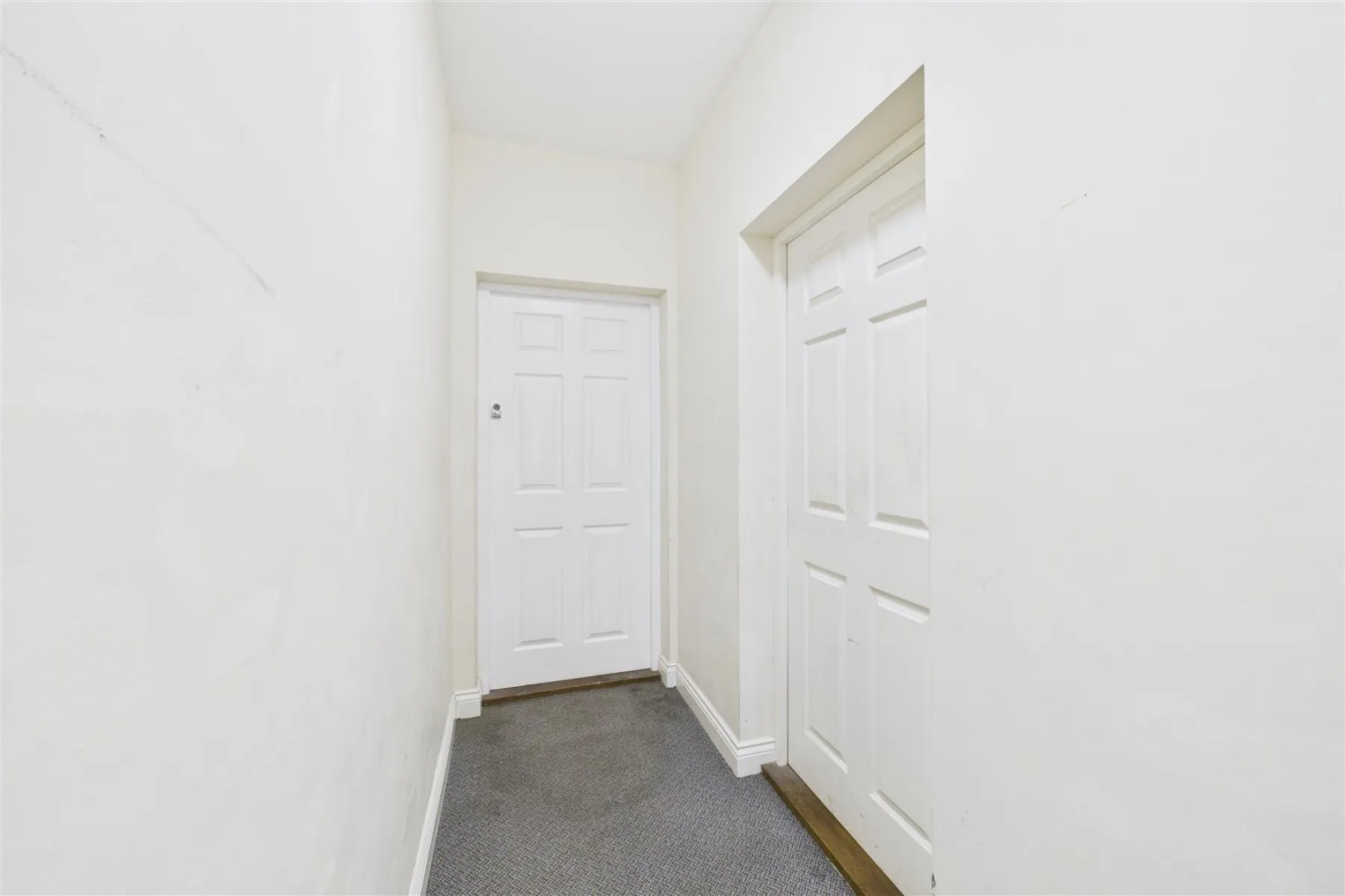 BLOCK OF 12 x FLATS | BS5, 19 bedroom, House - 34212299