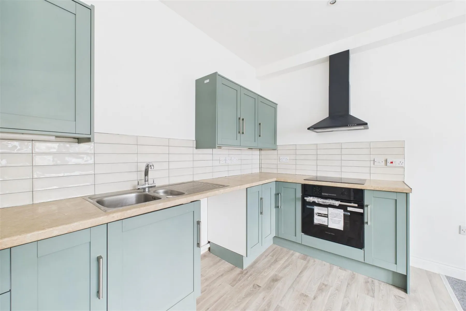 BLOCK OF 12 x FLATS | BS5, 19 bedroom, House - 34212299