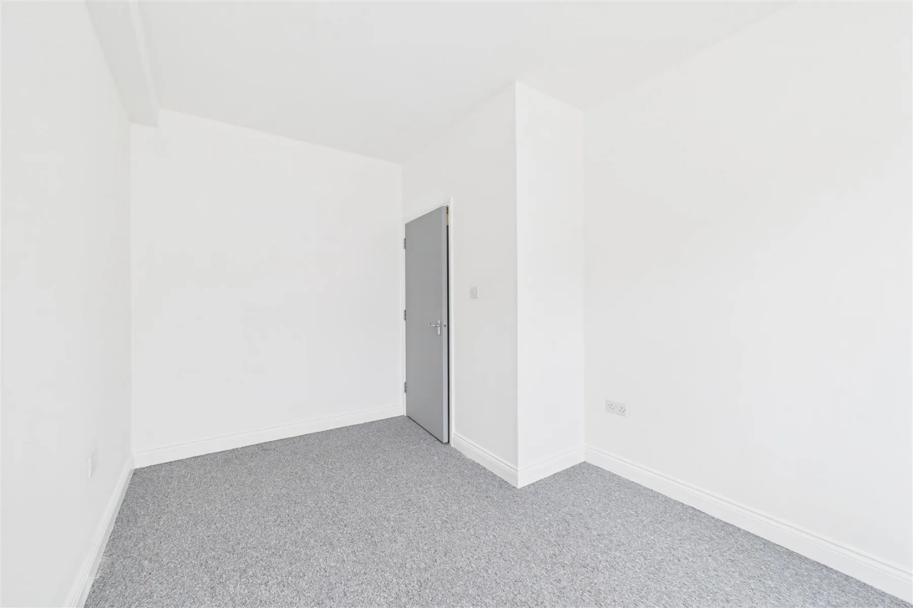 BLOCK OF 12 x FLATS | BS5, 19 bedroom, House - 34212299