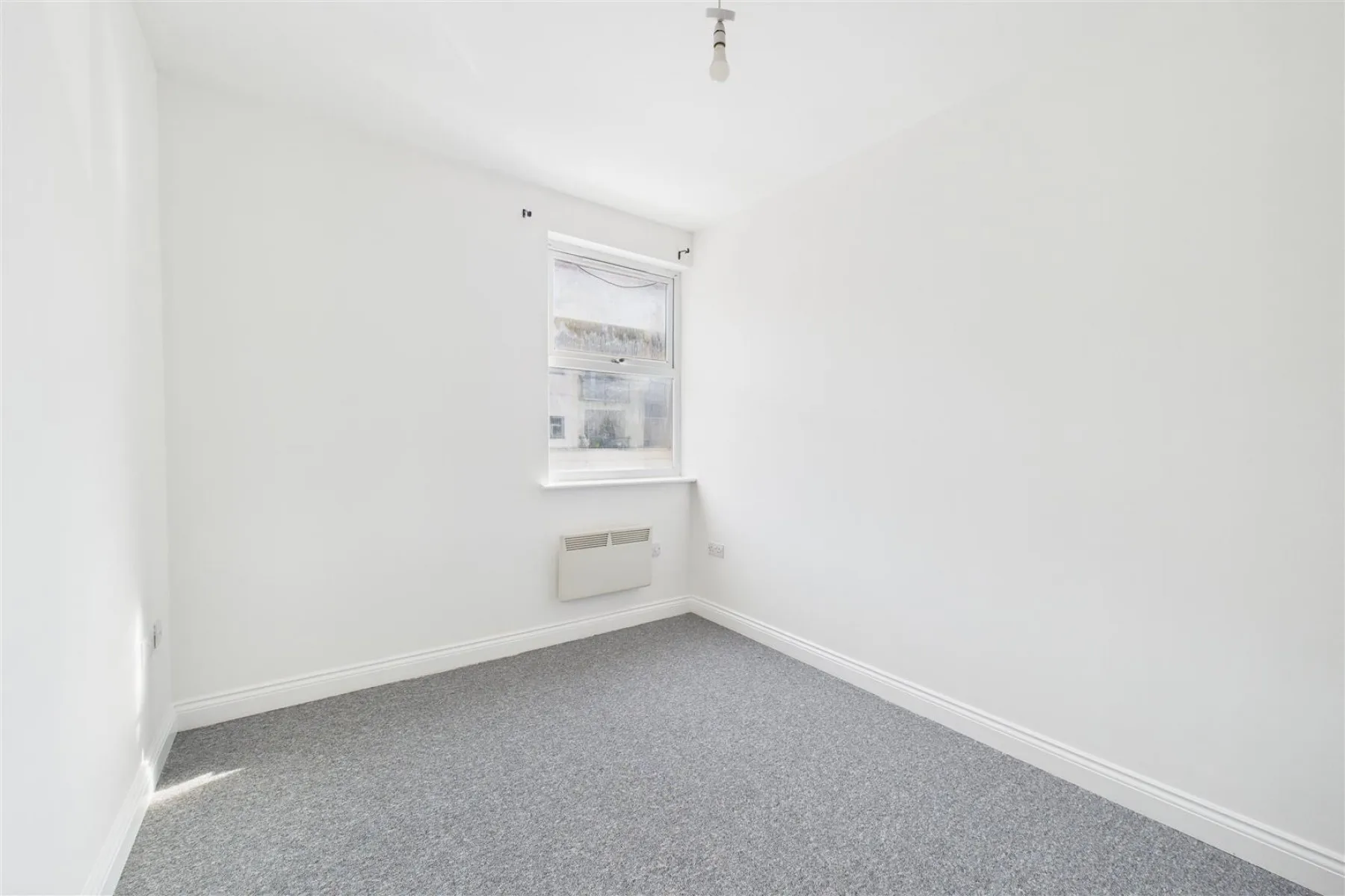 BLOCK OF 12 x FLATS | BS5, 19 bedroom, House - 34212299