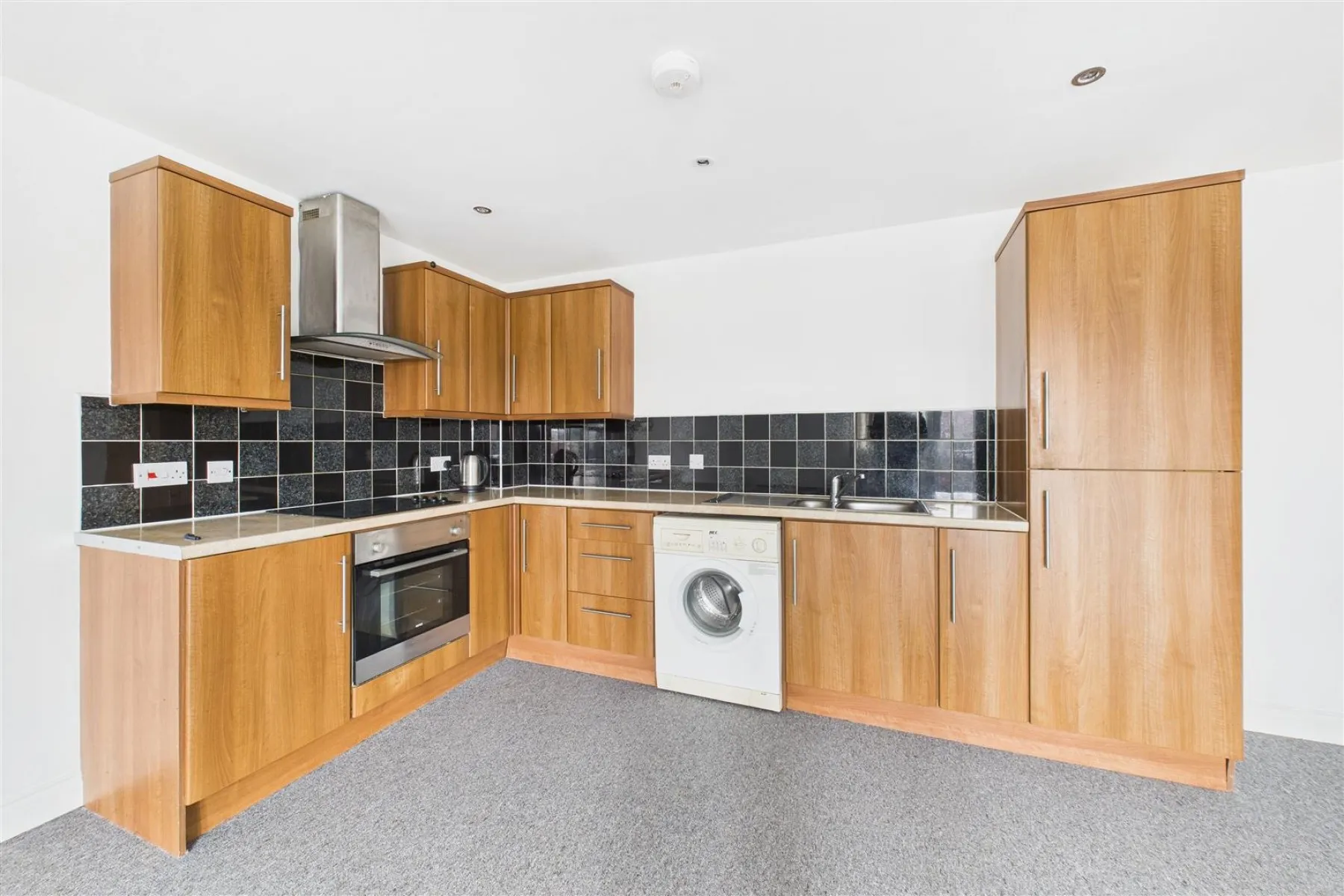 BLOCK OF 12 x FLATS | BS5, 19 bedroom, House - 34212299