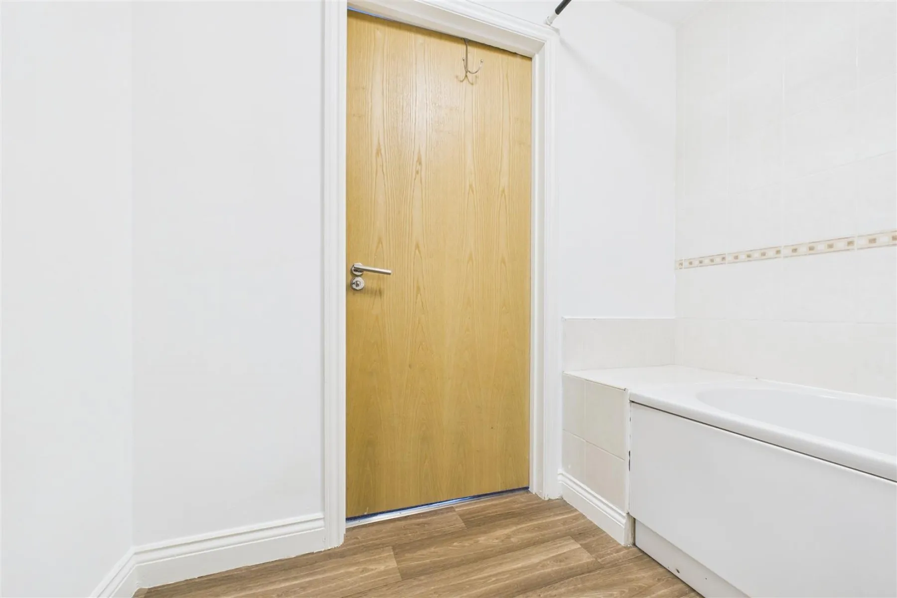 BLOCK OF 12 x FLATS | BS5, 19 bedroom, House - 34212299