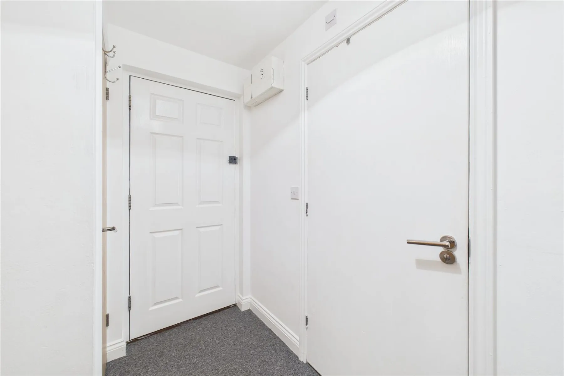 BLOCK OF 12 x FLATS | BS5, 19 bedroom, House - 34212299