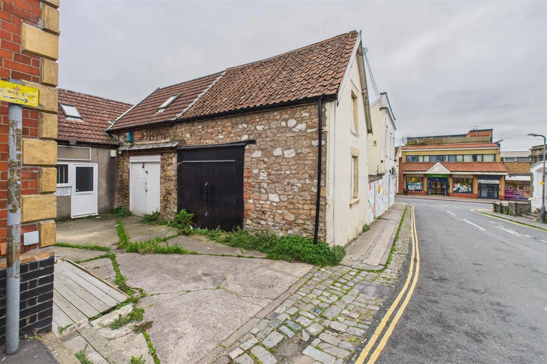 MIXED USE | £21,540 pa | SHIREHAMPTON, 2 bedroom, Commercial - 34255808
