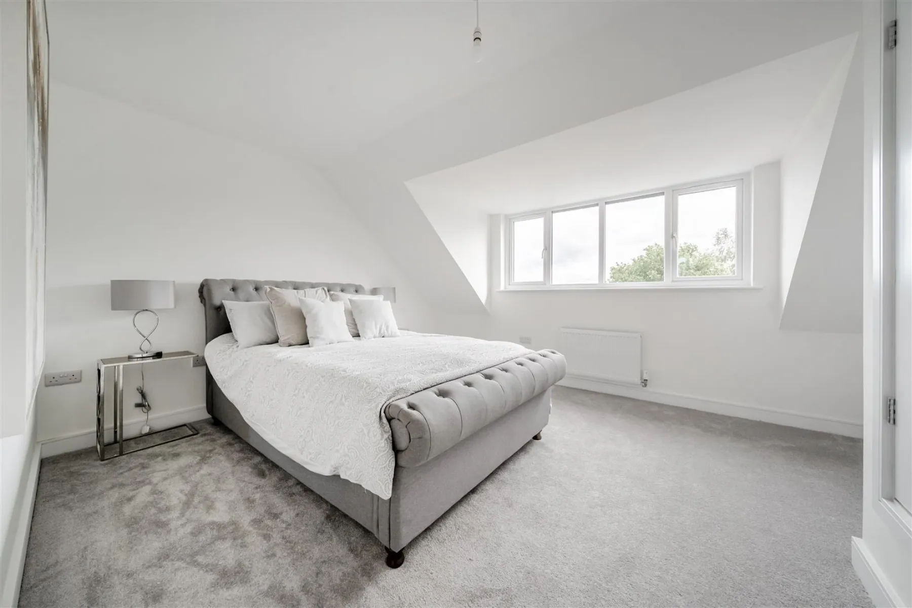 Osbourne Close, Kingswood, 4 bedroom, House - 34210219