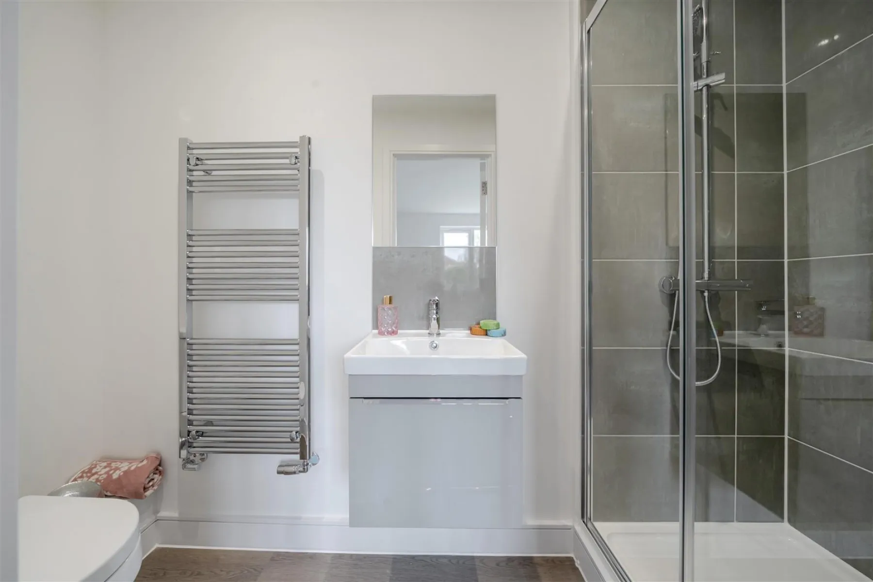 Osbourne Close, Kingswood, 4 bedroom, House - 34210219