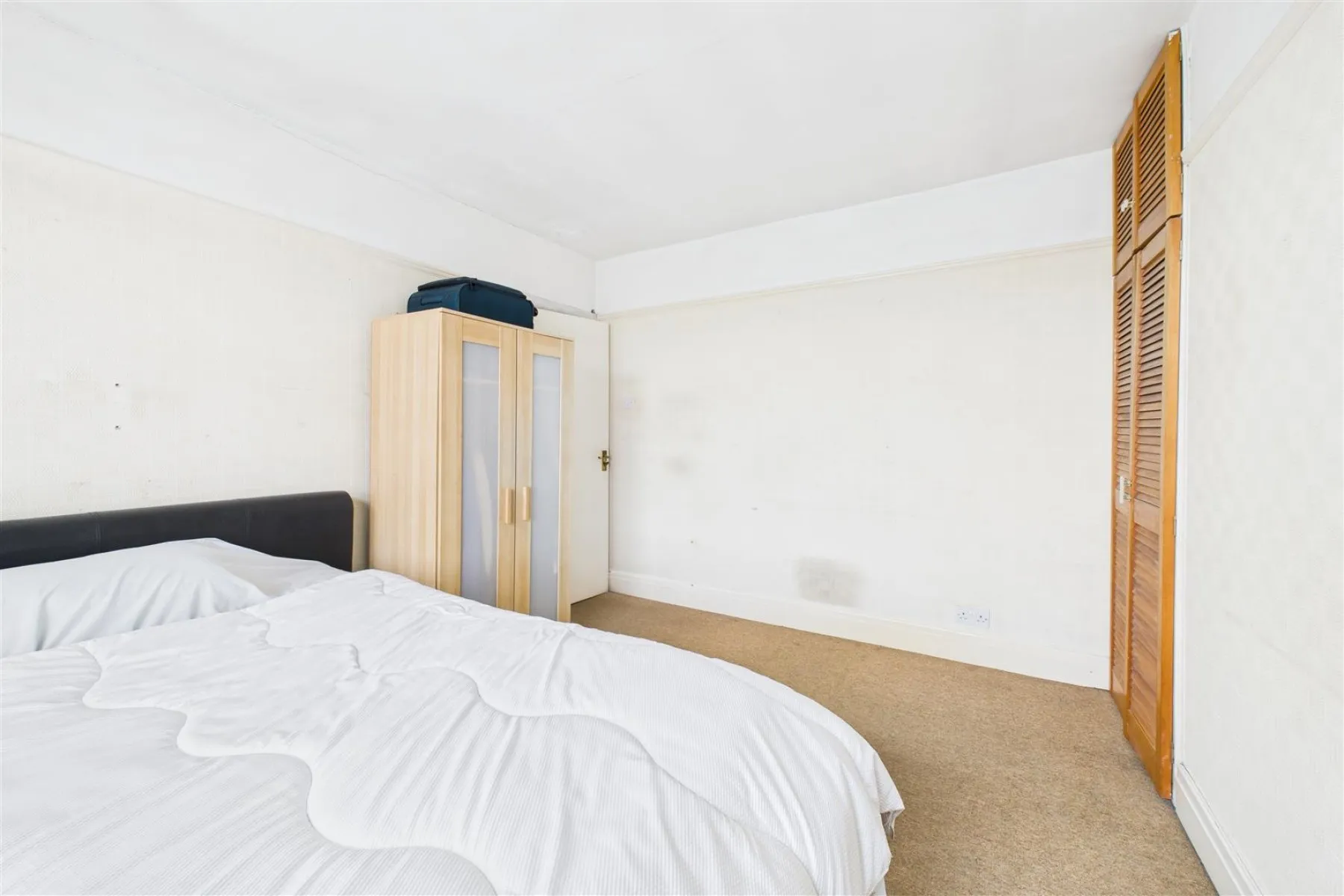 UPDATING | FILTON, 4 bedroom, House - Terraced - 34255782
