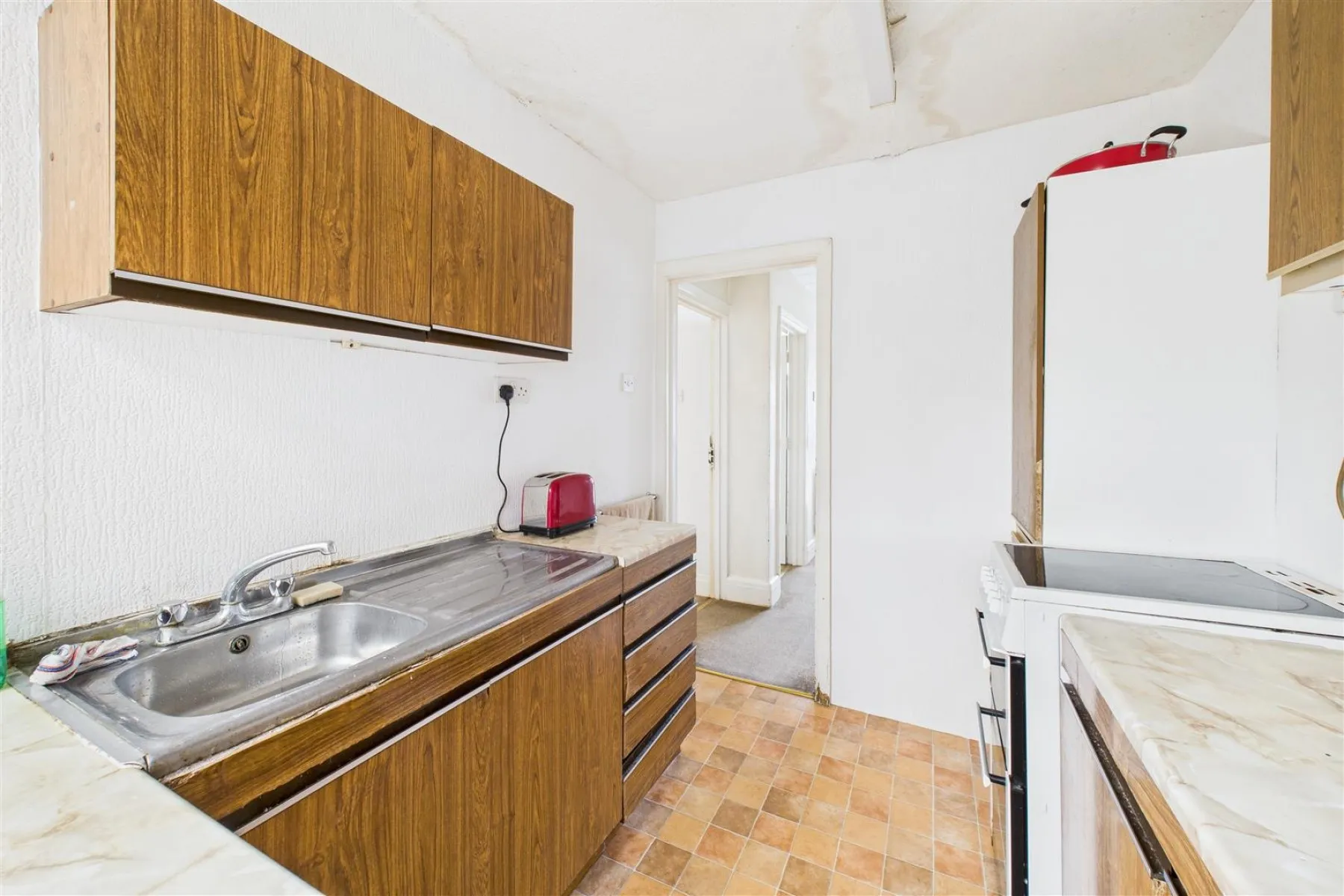UPDATING | FILTON, 4 bedroom, House - Terraced - 34255782