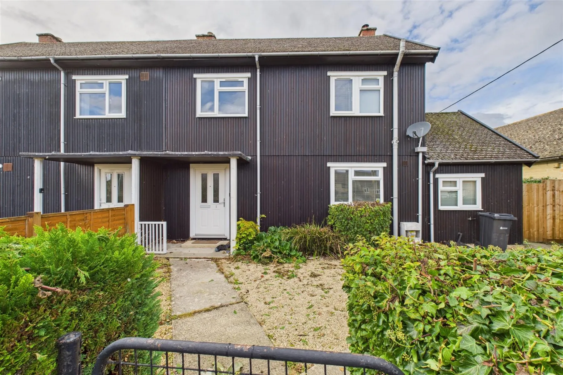 2 X HOUSES | SWEDISH TIMBER CONSTRUCTION, 6 bedroom, House - Detached - 34266834