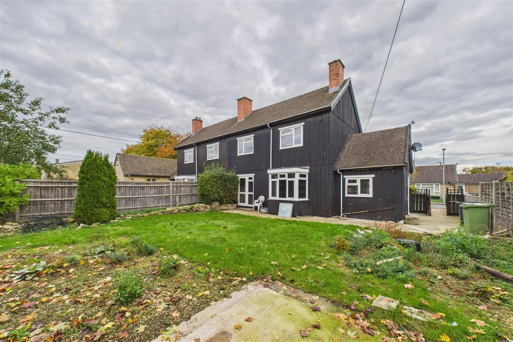 2 X HOUSES | SWEDISH TIMBER CONSTRUCTION, 6 bedroom, House - Detached - 34266834