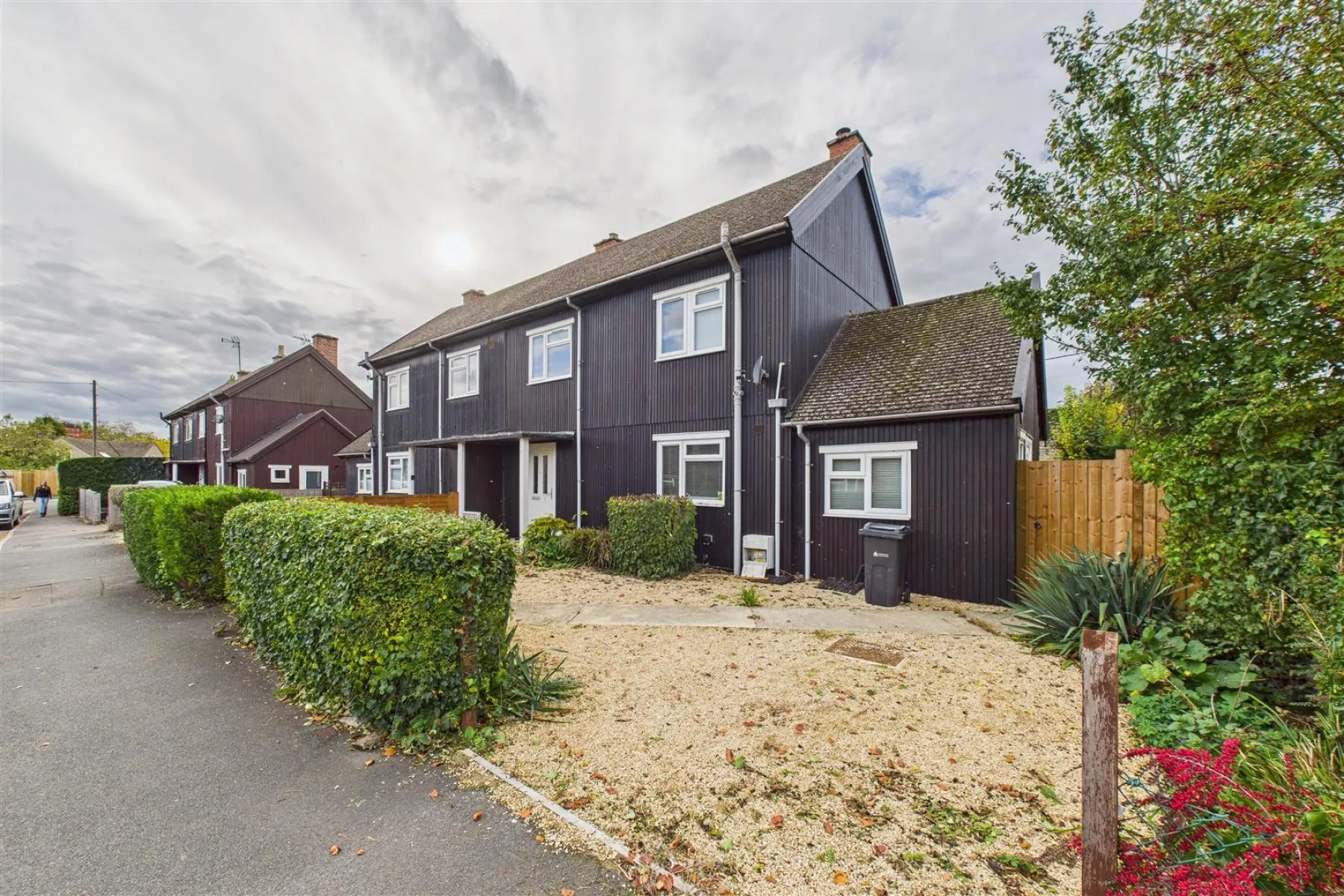 2 X HOUSES | SWEDISH TIMBER CONSTRUCTION, 6 bedroom, House - Detached - 34266834