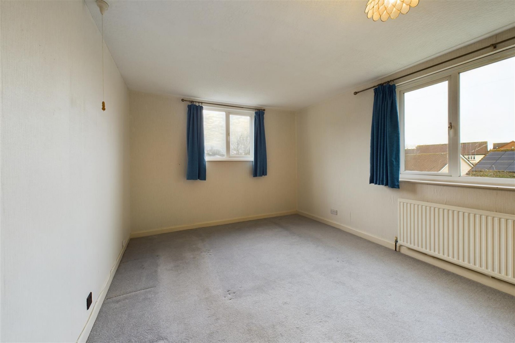 HOUSE + COTTAGE | WARMLEY, 4 bedroom, House - Detached - 33612514