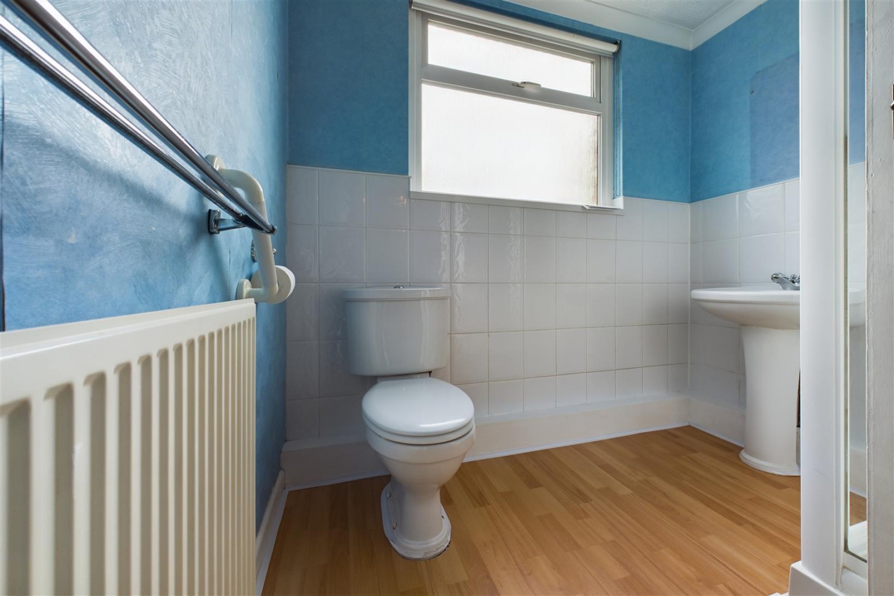 HOUSE + COTTAGE | WARMLEY, 4 bedroom, House - Detached - 33612514