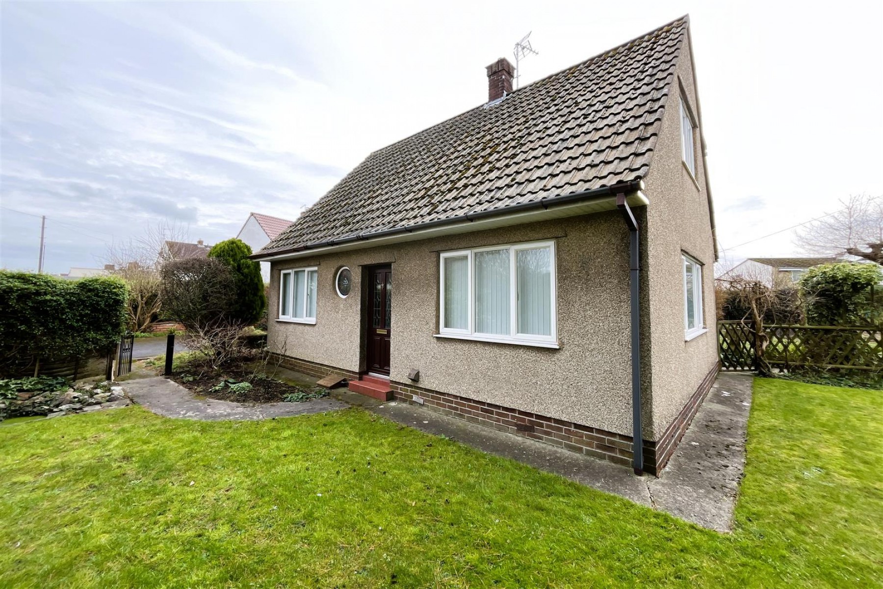 HOUSE + COTTAGE | WARMLEY, 4 bedroom, House - Detached - 33612514