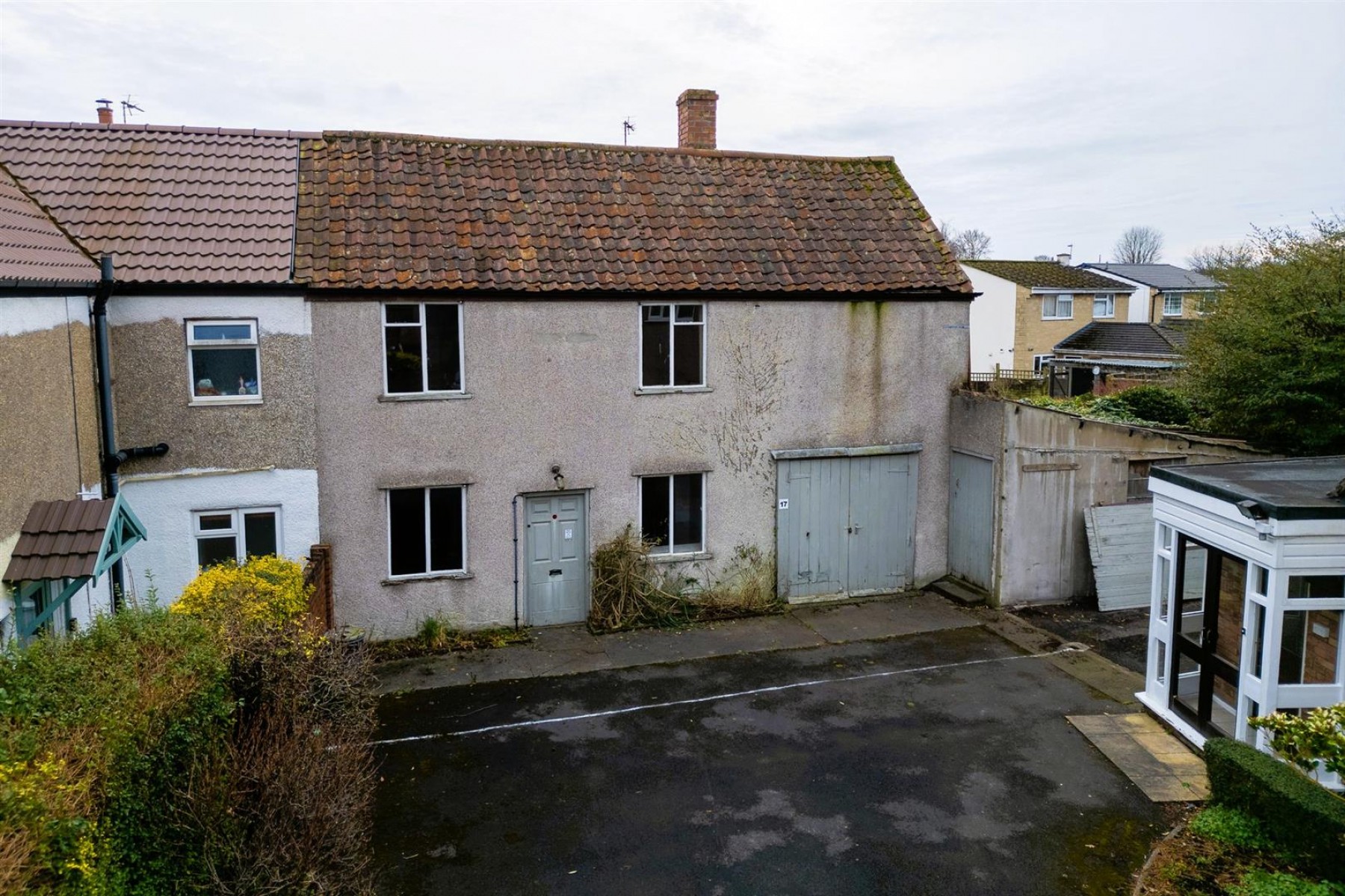 HOUSE + COTTAGE | WARMLEY, 4 bedroom, House - Detached - 33612514