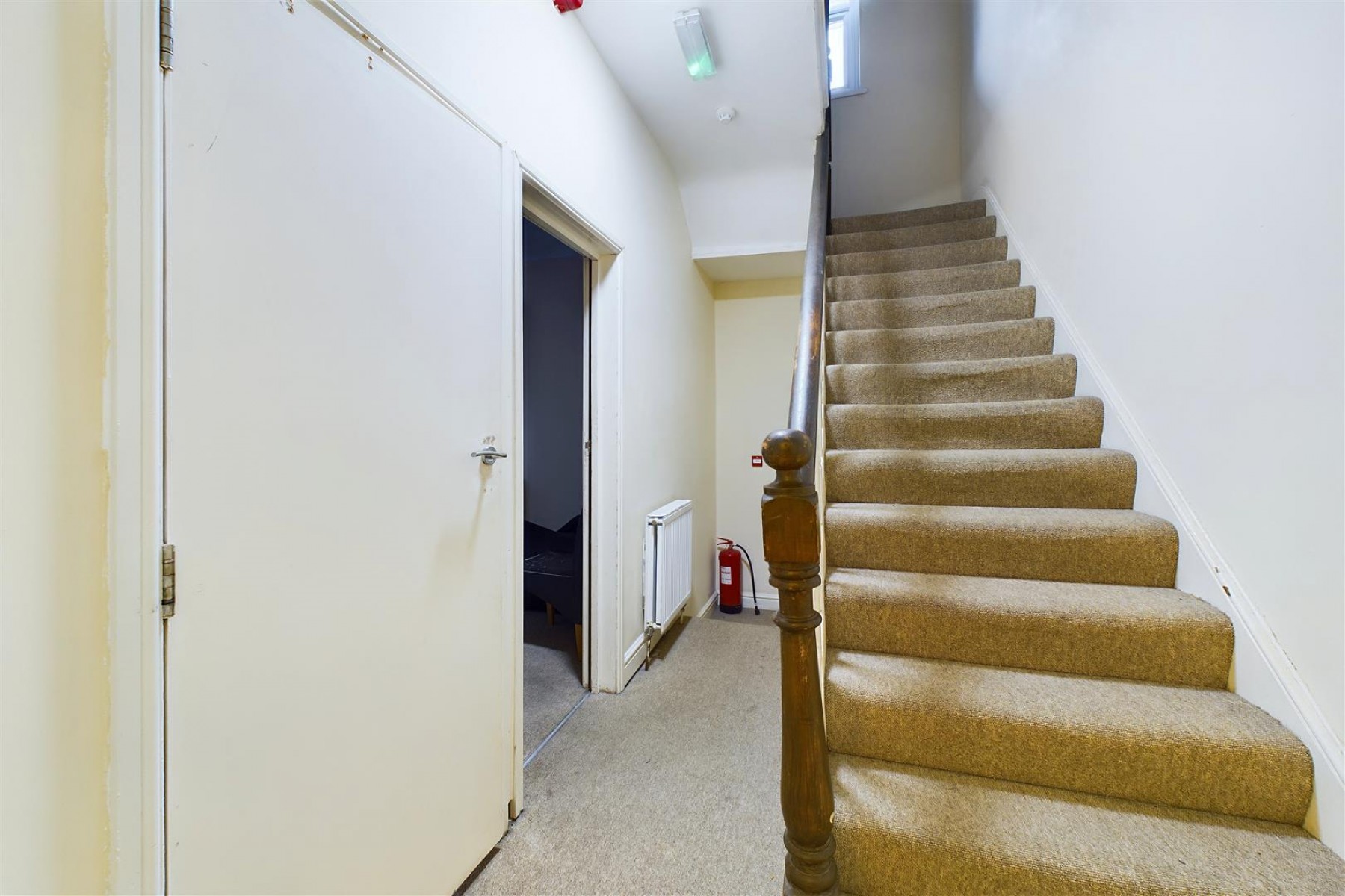 Retail | Studio | HMO - £87,040 pa, 6 bedroom, House - 33566738
