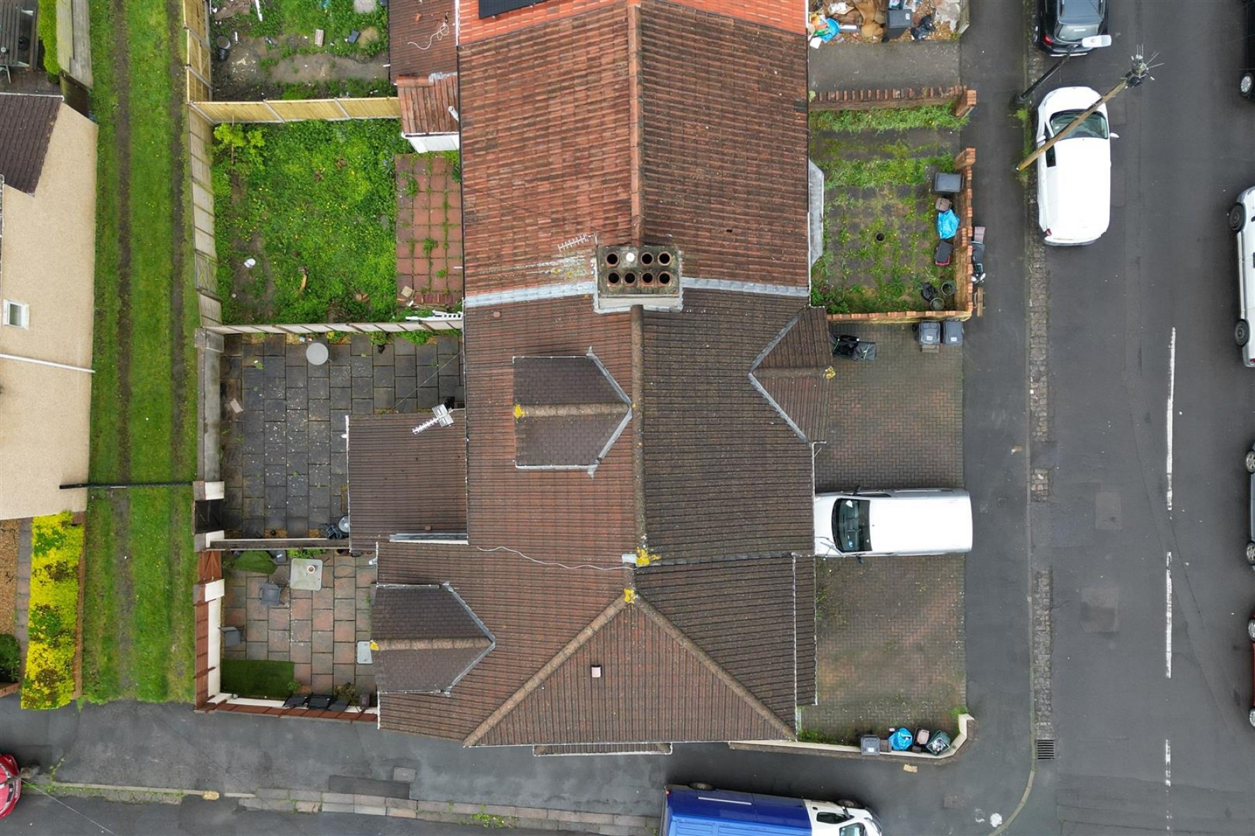 BLOCK OF FLATS | HORFIELD, 3 bedroom, Flat - 33609798