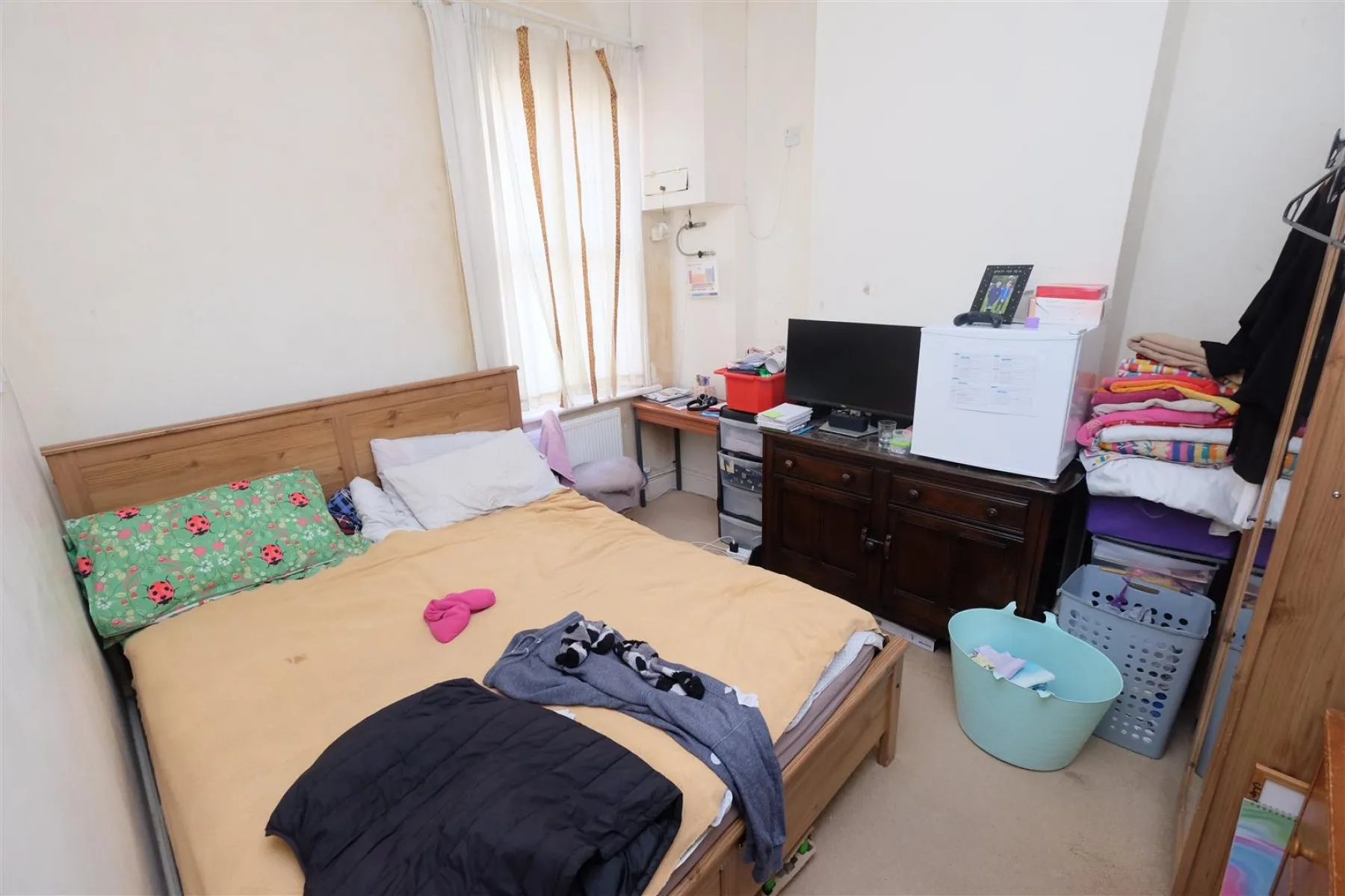 MIXED USE BLOCK | £58,500 | SOUTHVILLE, 4 bedroom, Flat - 33593207