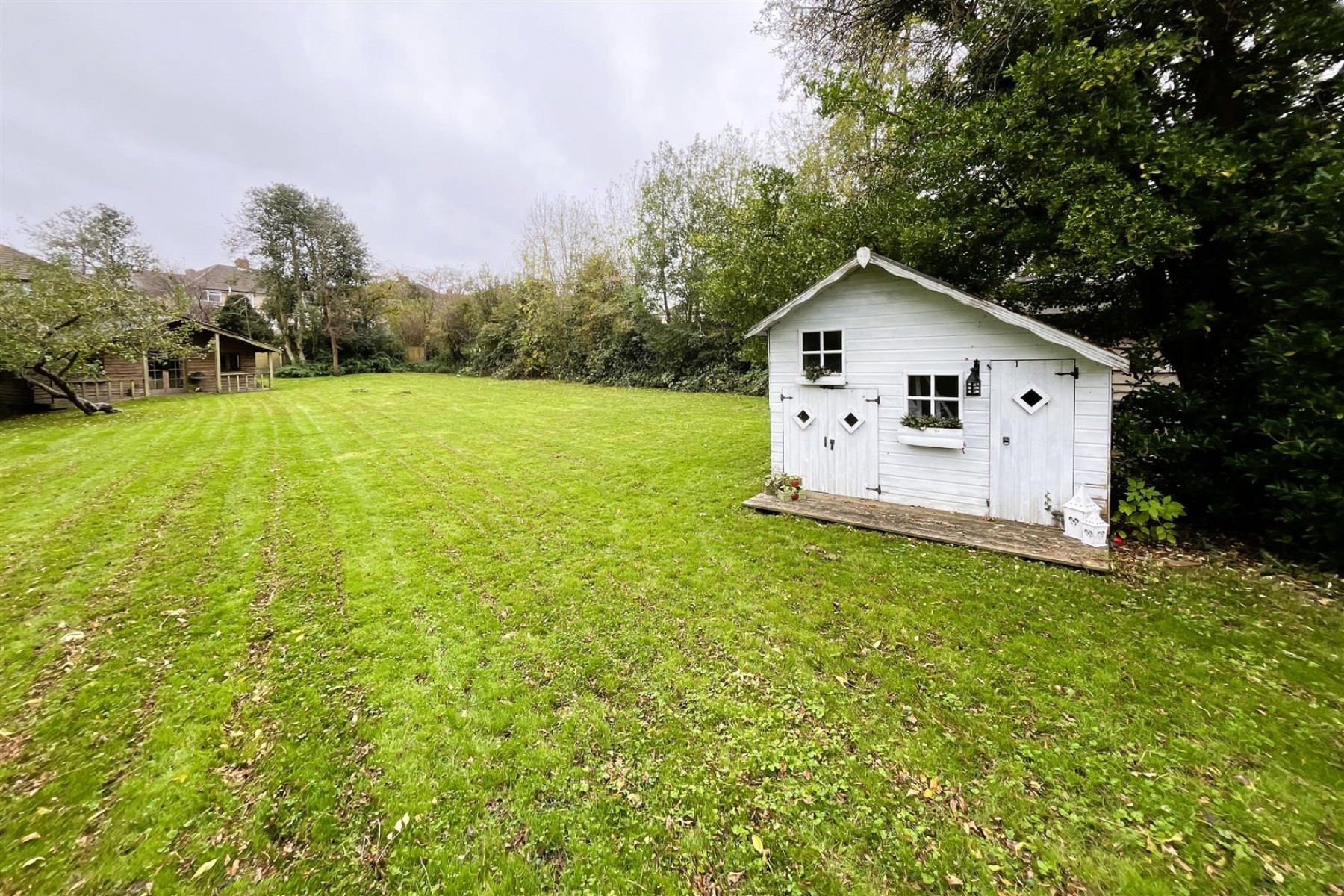 HOUSE + PLOT | PP 3 HOUSES | KINGSWOOD, 6 bedroom, House - Detached - 33472068