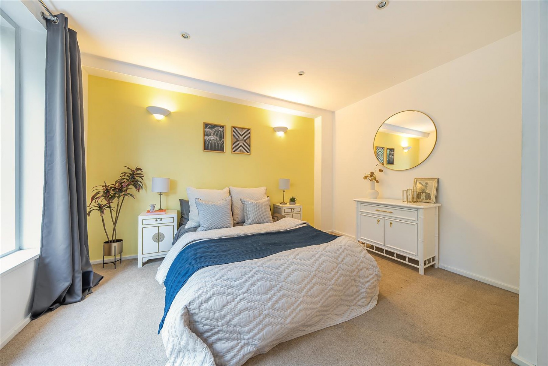 Gorse Lane, Clifton, 4 bedroom, House - 33541999