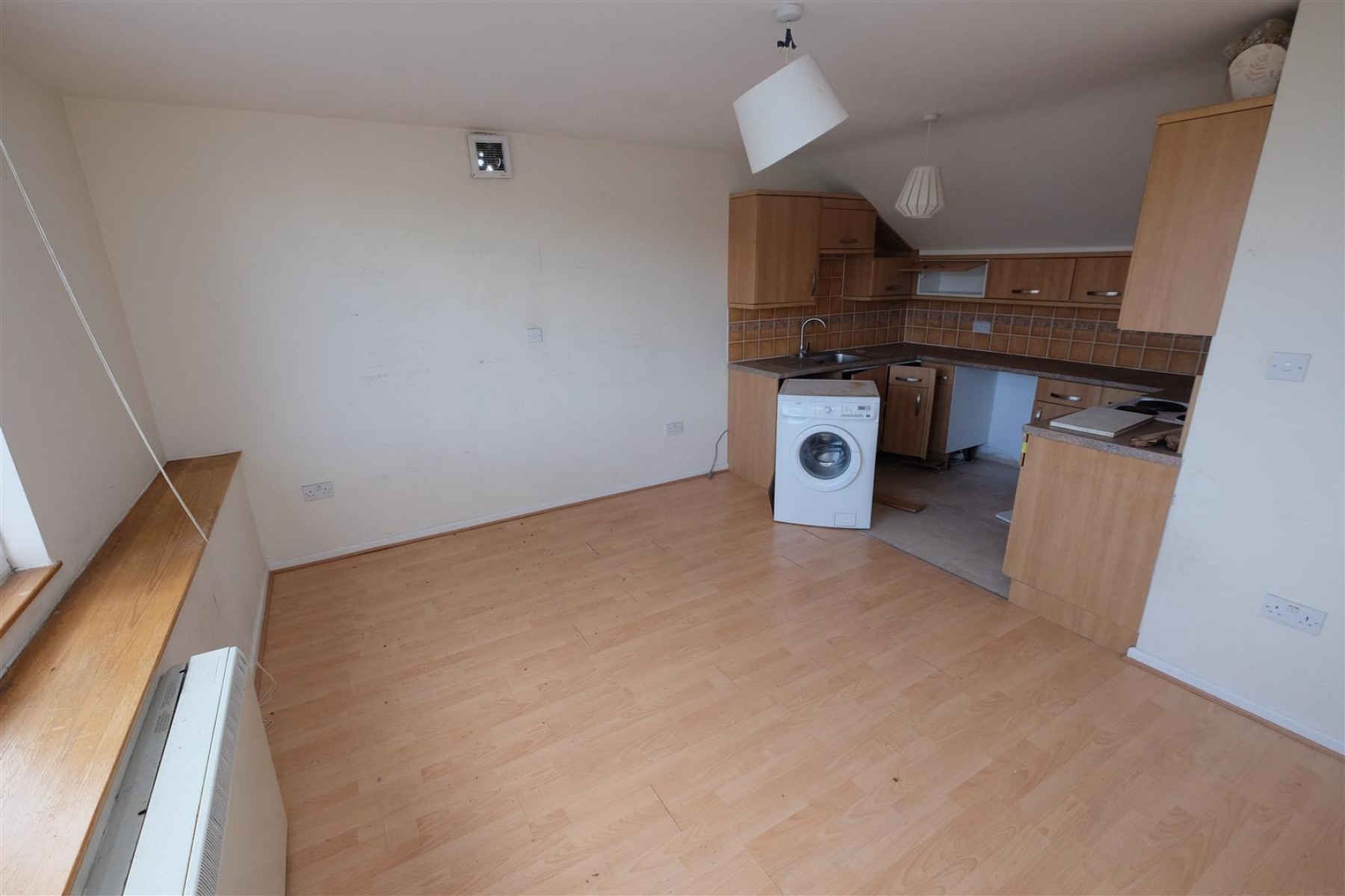 FREEHOLD BLOCK | 5 FLATS | £94K | BS13, 10 bedroom, Commercial - 33592520