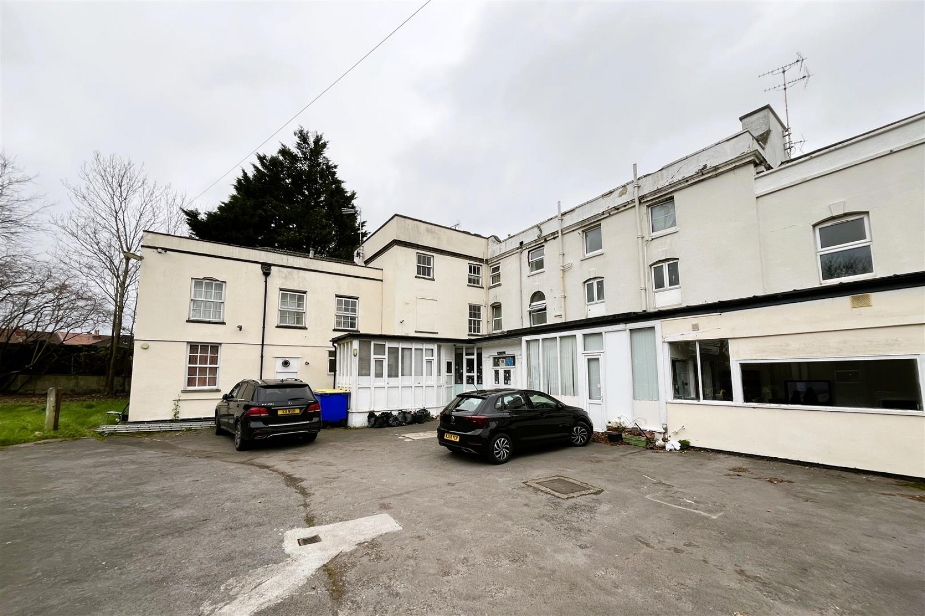 DETACHED | 43 BED HMO | BRISLINGTON, 43 bedroom, House - Detached - 33639006