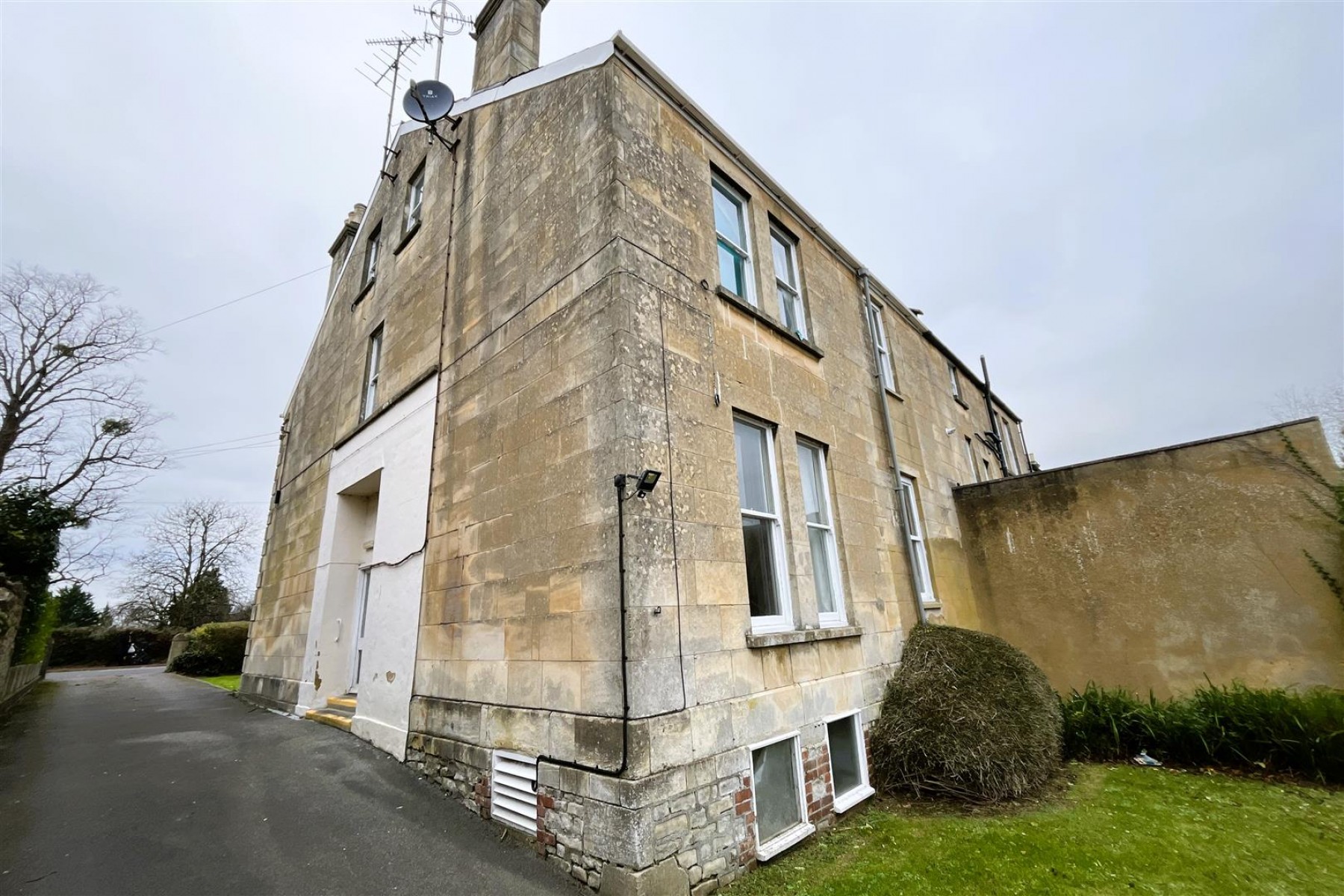 FLAT | UPDATING | BATH, 1 bedroom, Flat - 33558982