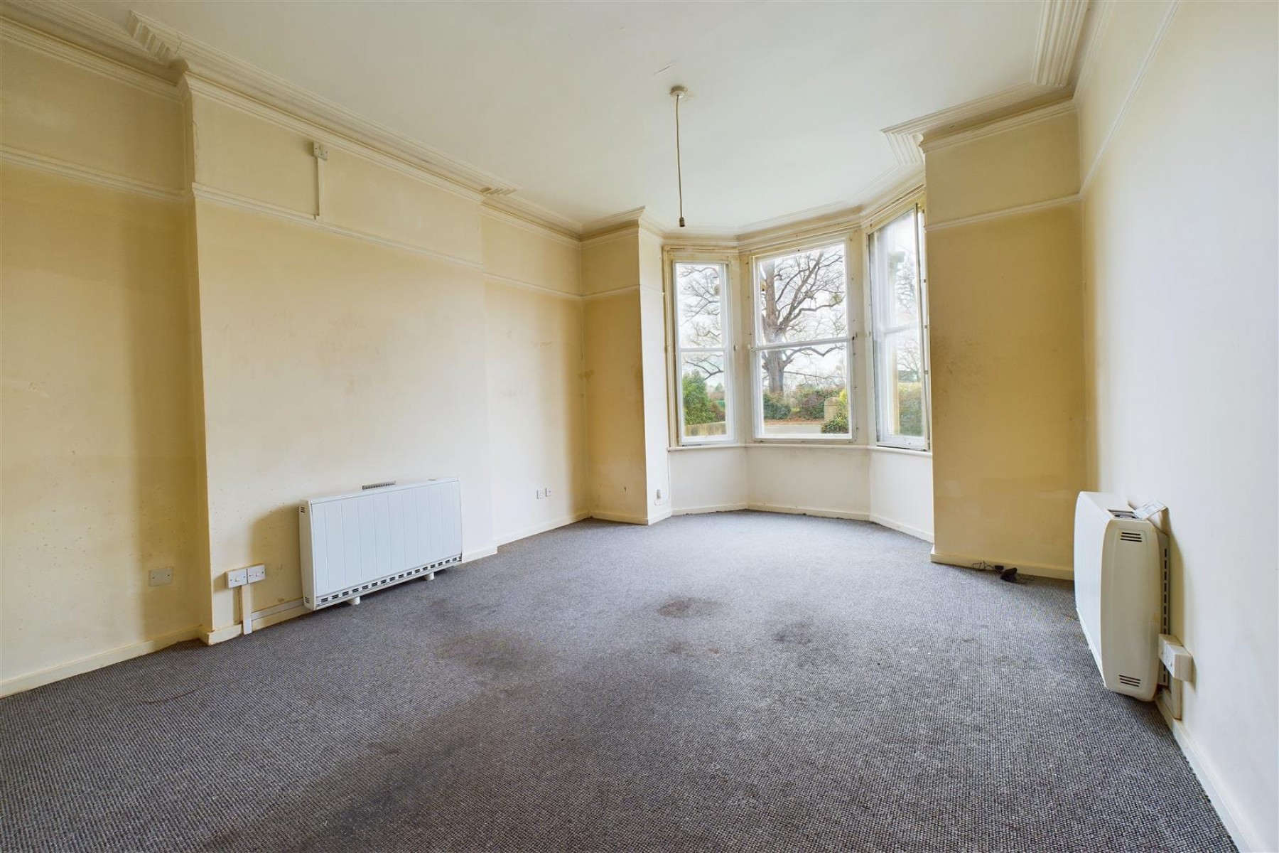 FLAT | UPDATING | BATH, 1 bedroom, Flat - 33558982
