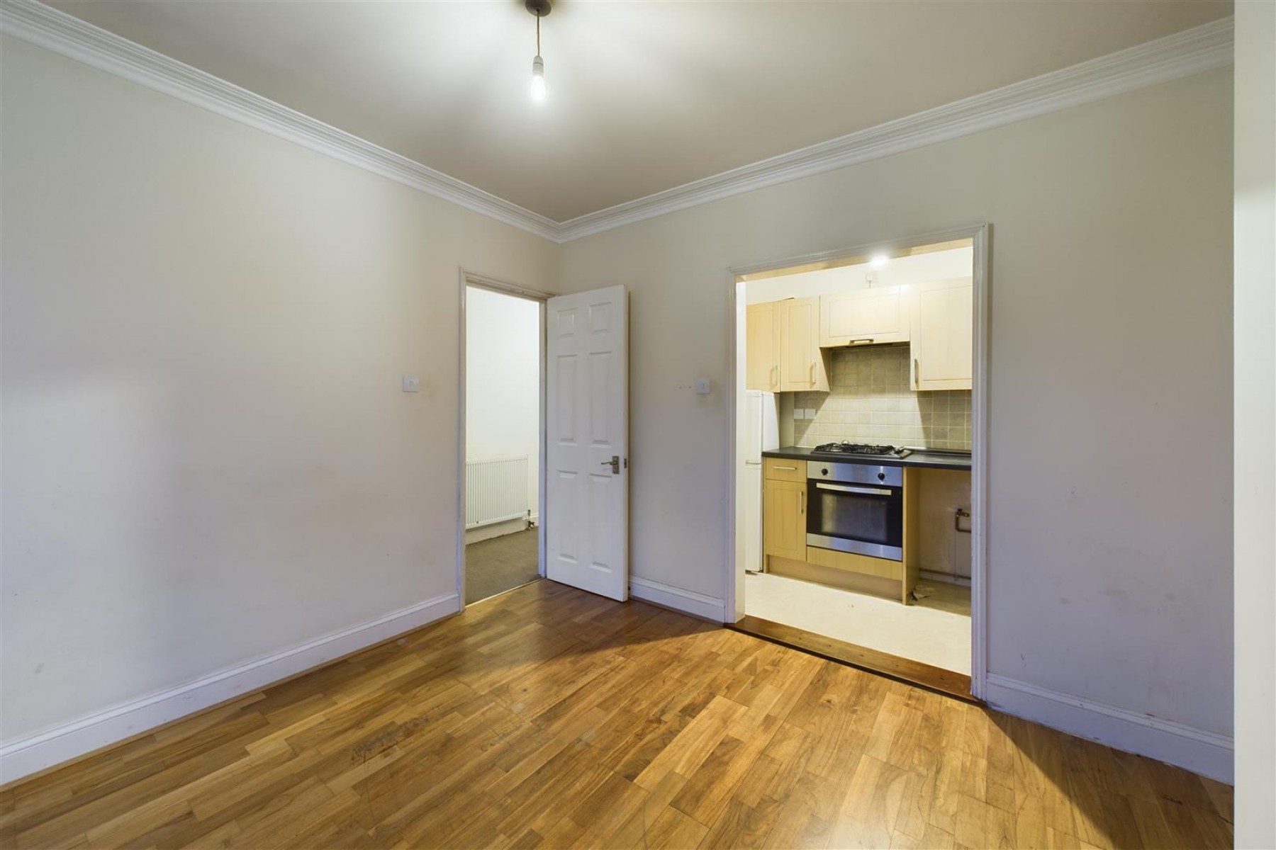 BLOCK OF FLATS | HORFIELD, 3 bedroom, Flat - 33609798
