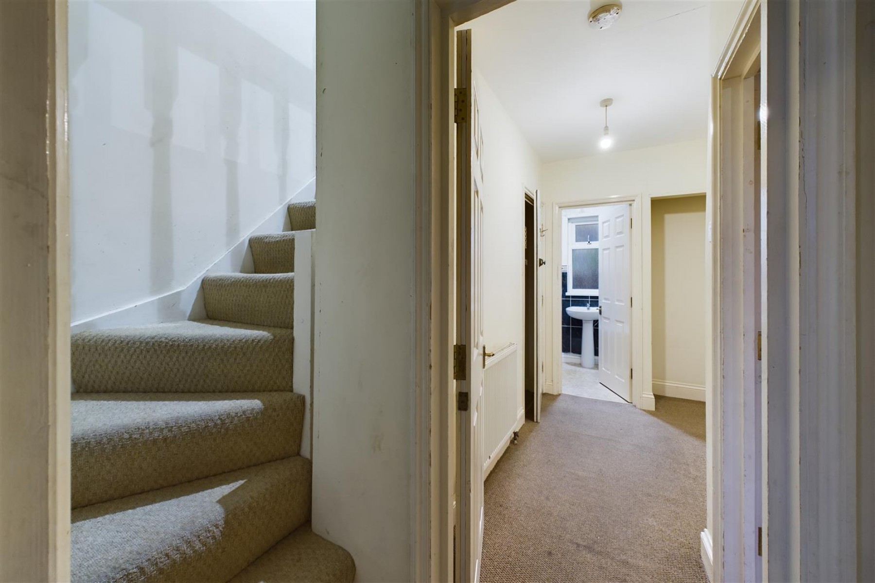 BLOCK OF FLATS | HORFIELD, 3 bedroom, Flat - 33609798