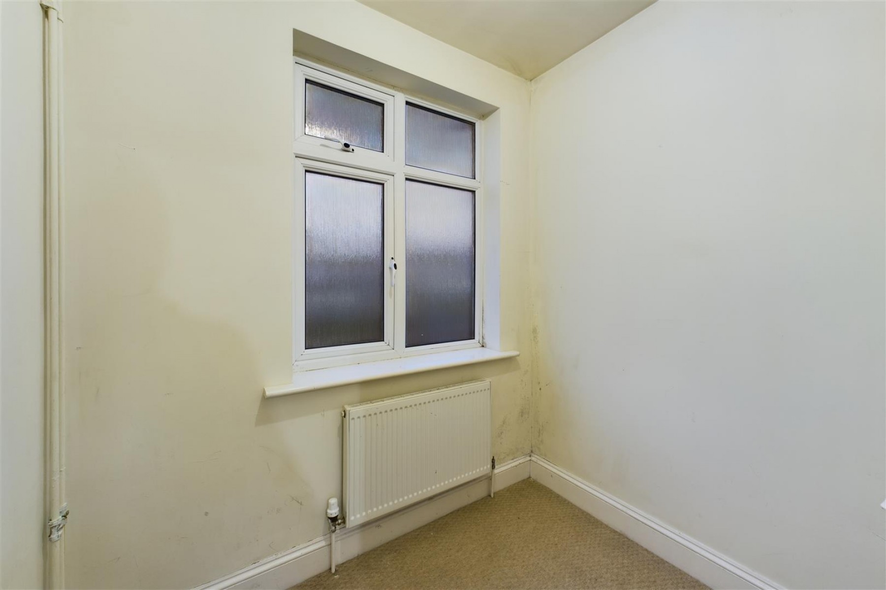 BLOCK OF FLATS | HORFIELD, 3 bedroom, Flat - 33609798