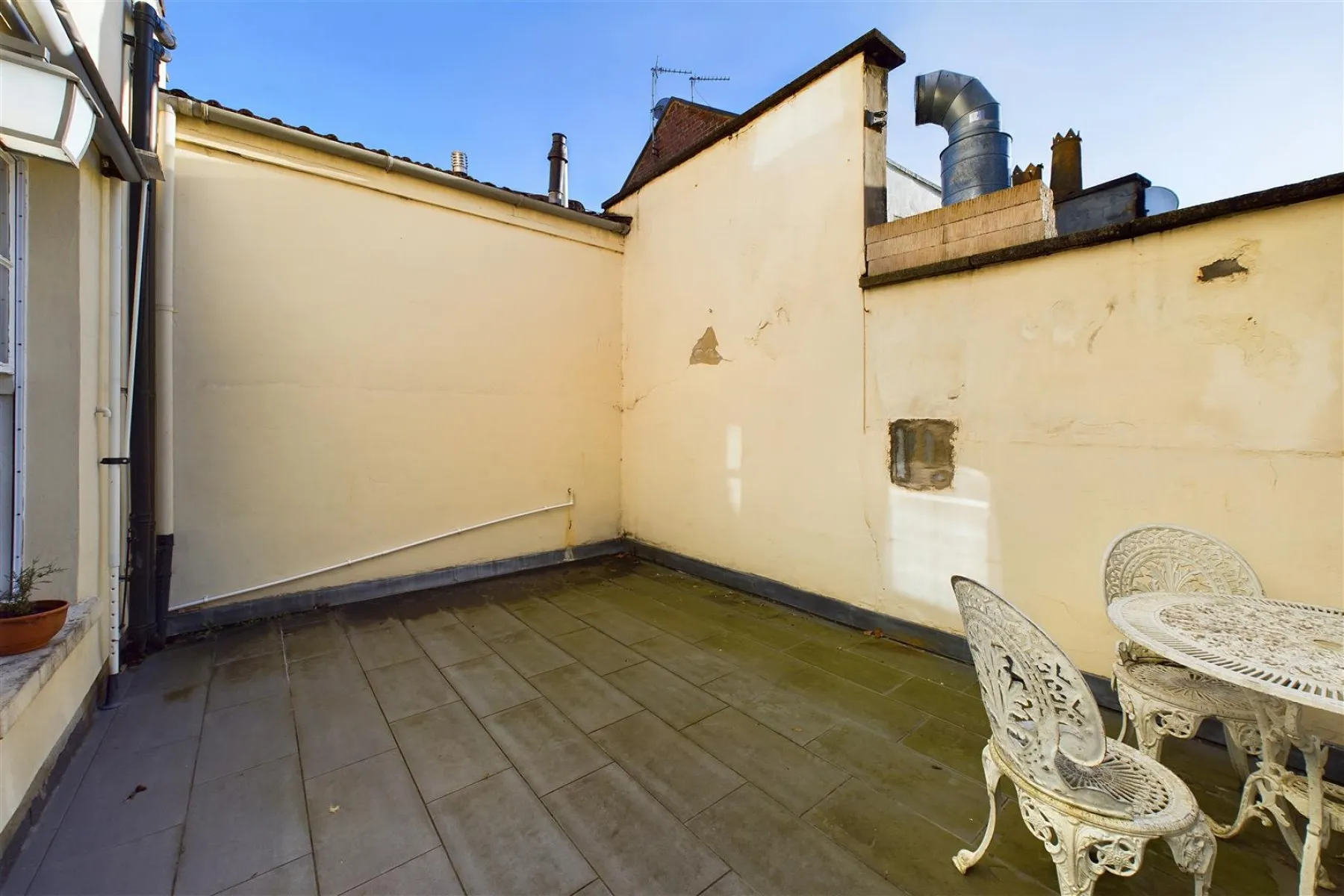 FREEHOLD MIXED USE BLOCK | CLIFTON VILLAGE, 2 bedroom, Commercial - 33609610