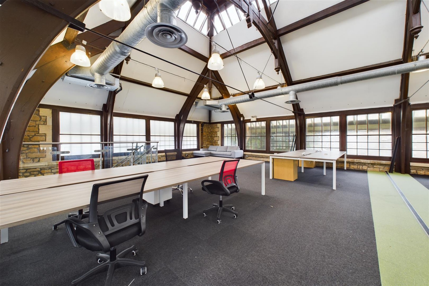 DETACHED + PARKING | CLEVEDON, 6 bedroom, Commercial - 33609520