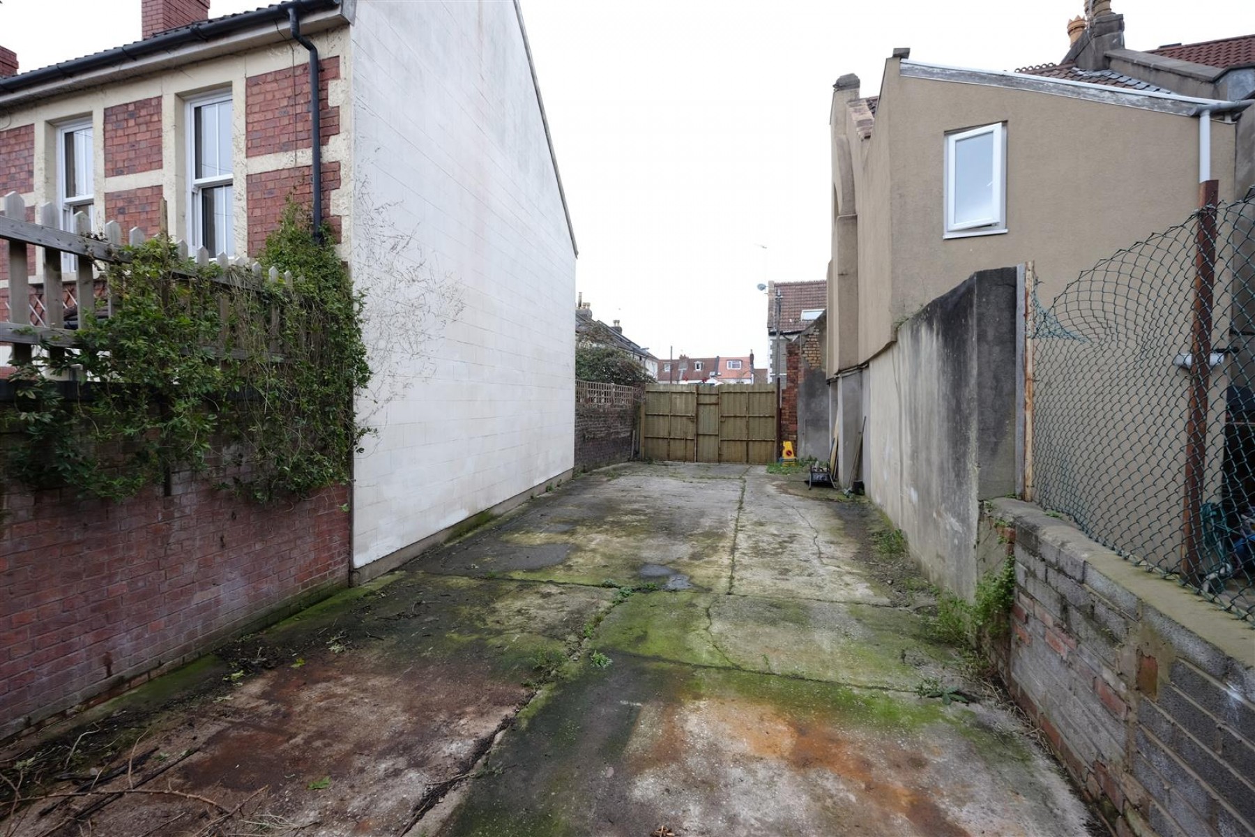 PLOT WITH PLANNING - EASTON, 2 bedroom, Land - Building Plot - 29369009