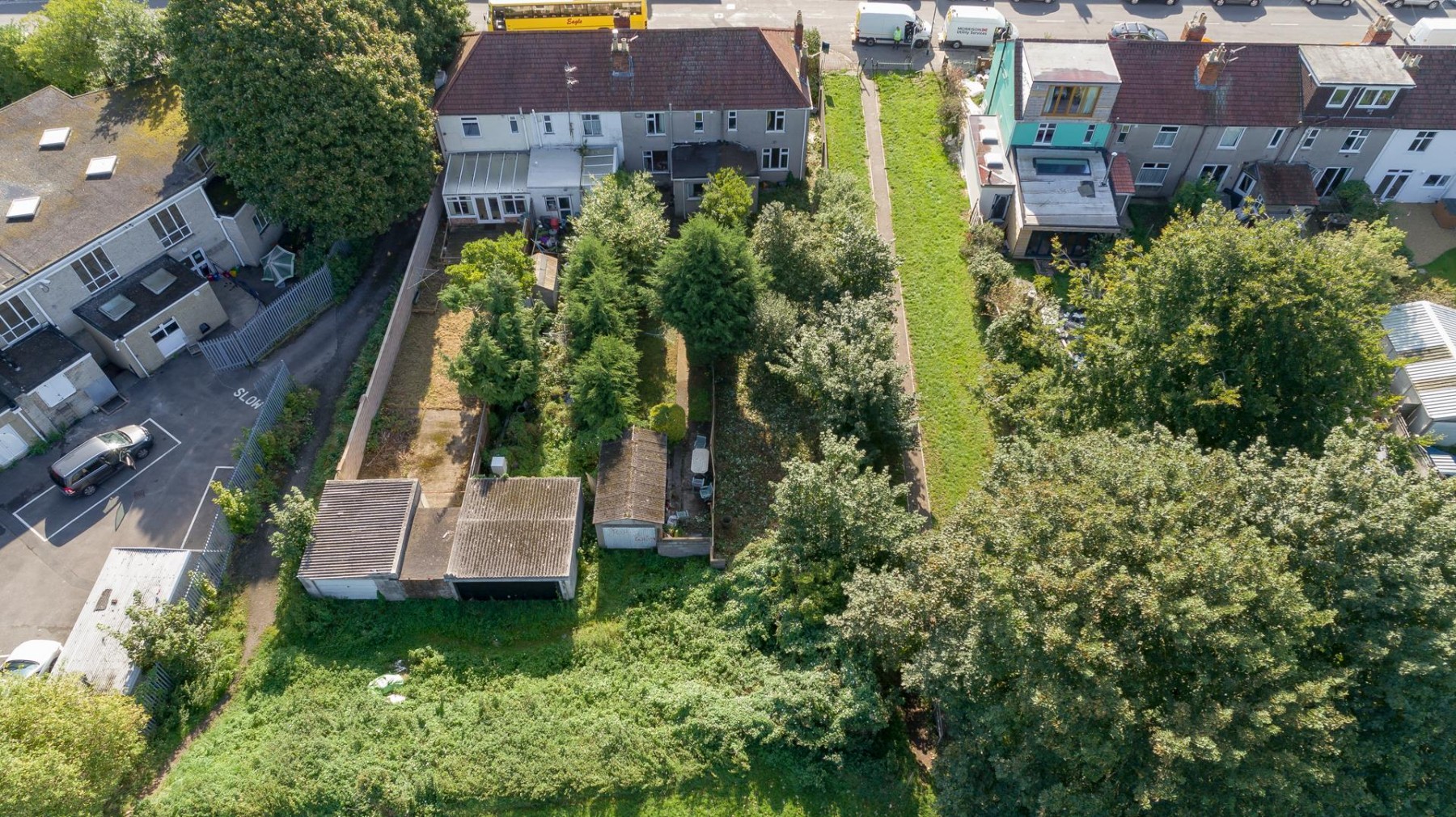 REQUIRES UPDATING - LARGE GARDEN, 3 bedroom, House - Semi-Detached - 27243911