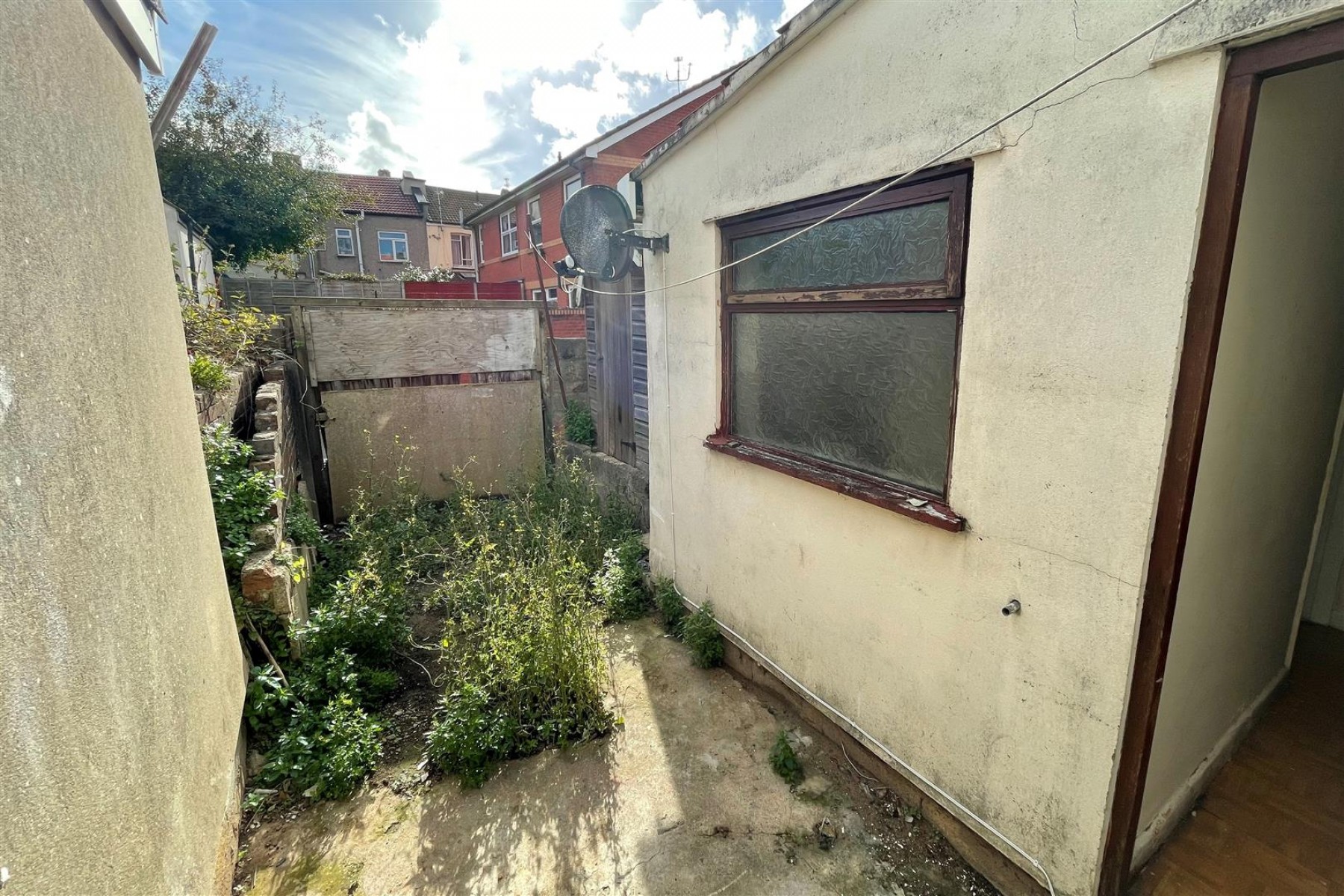HOUSE | UPDATING | EASTON, 3 bedroom, House - Terraced - 31874759