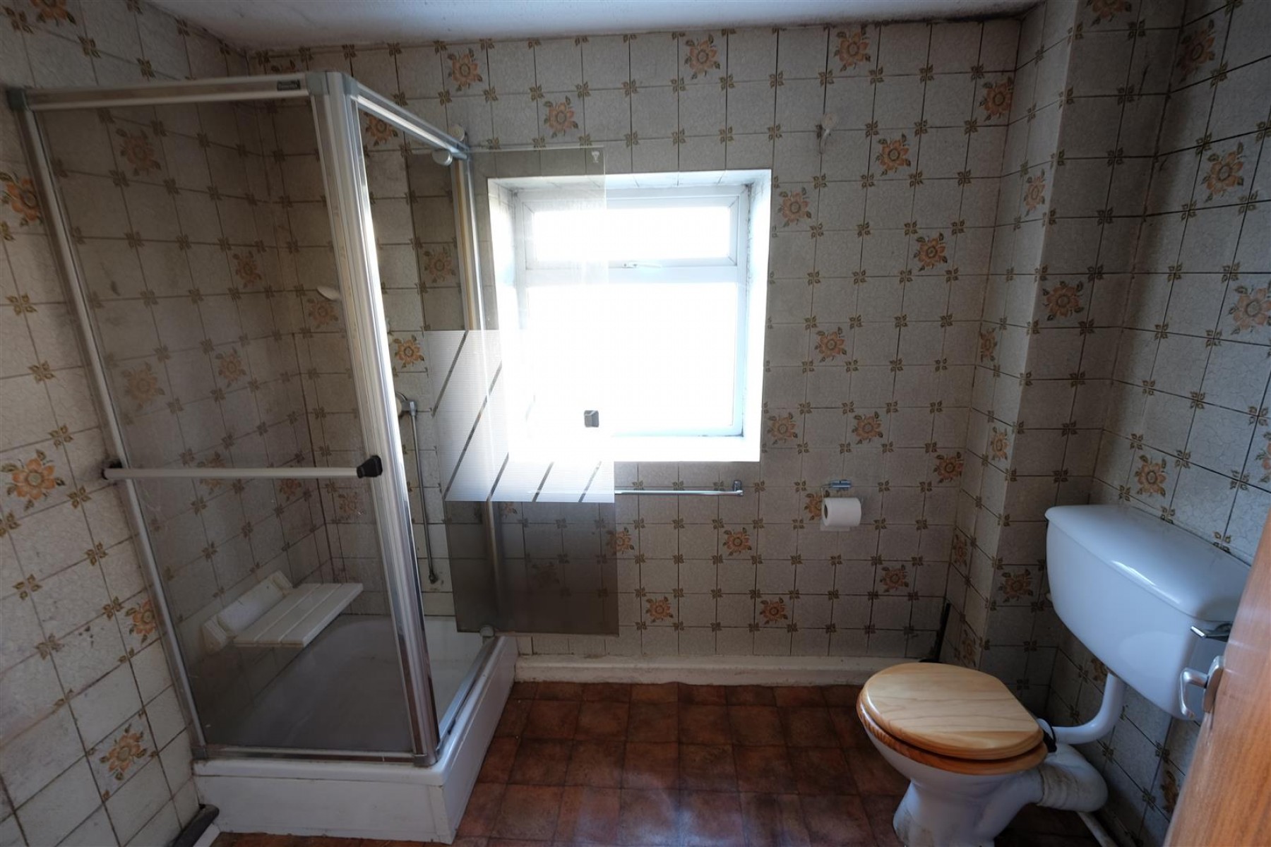 HOUSE ON LARGE PLOT - DEVELOPMENT, 2 bedroom, House - Detached - 27536323